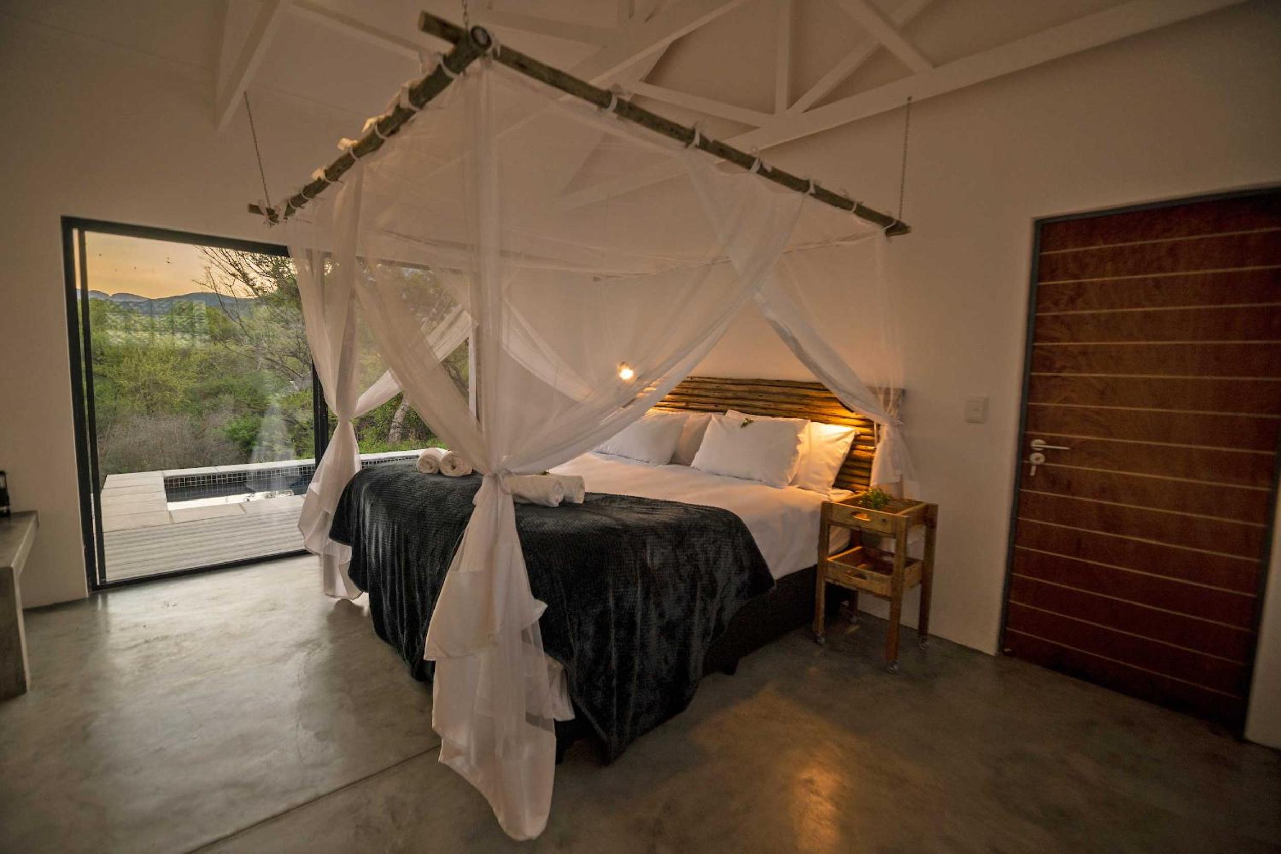 Chalet with private plunge pool