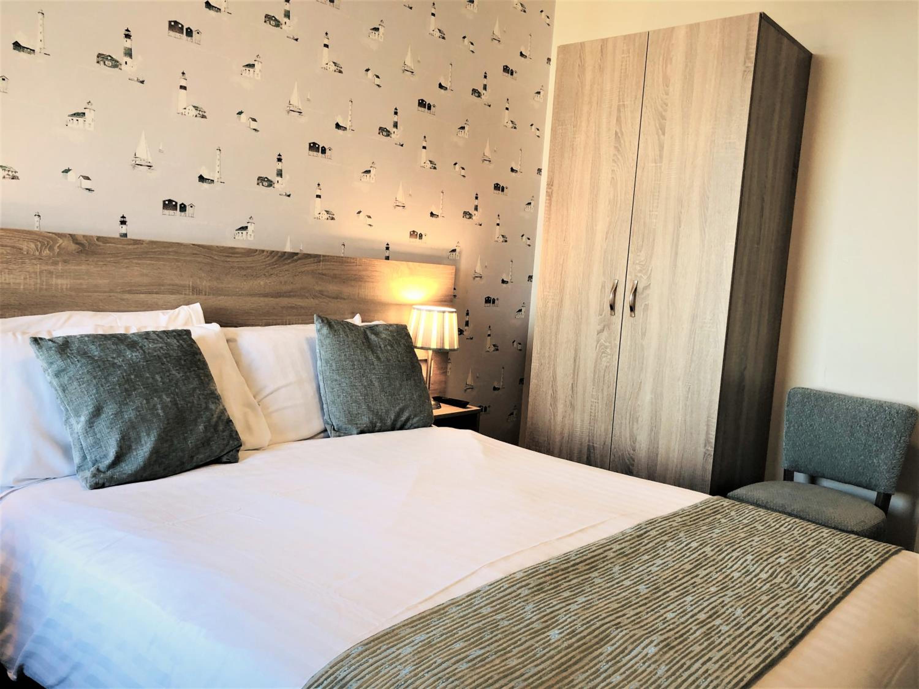 Double Room - Photo 3