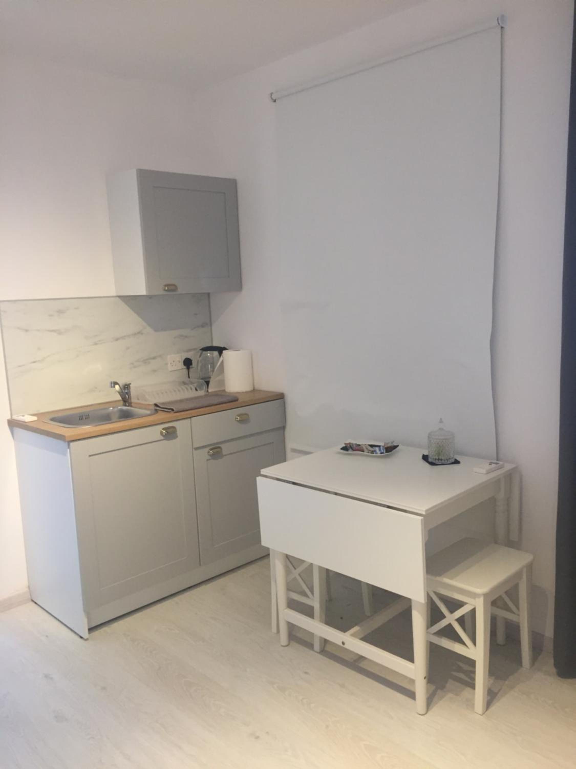 Apartment - Photo 12