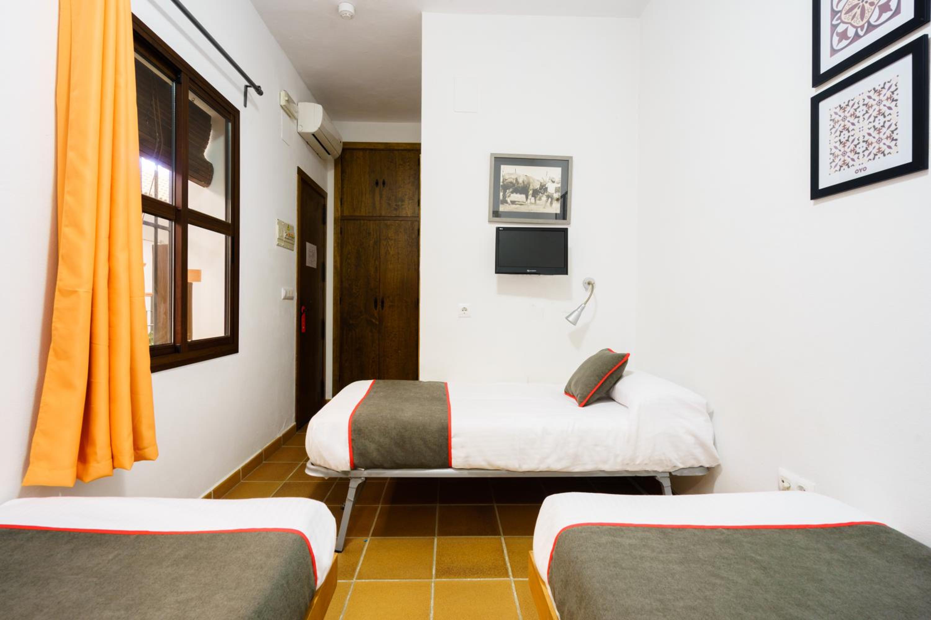 Triple Room photo 2