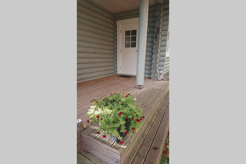 Villa photo 1