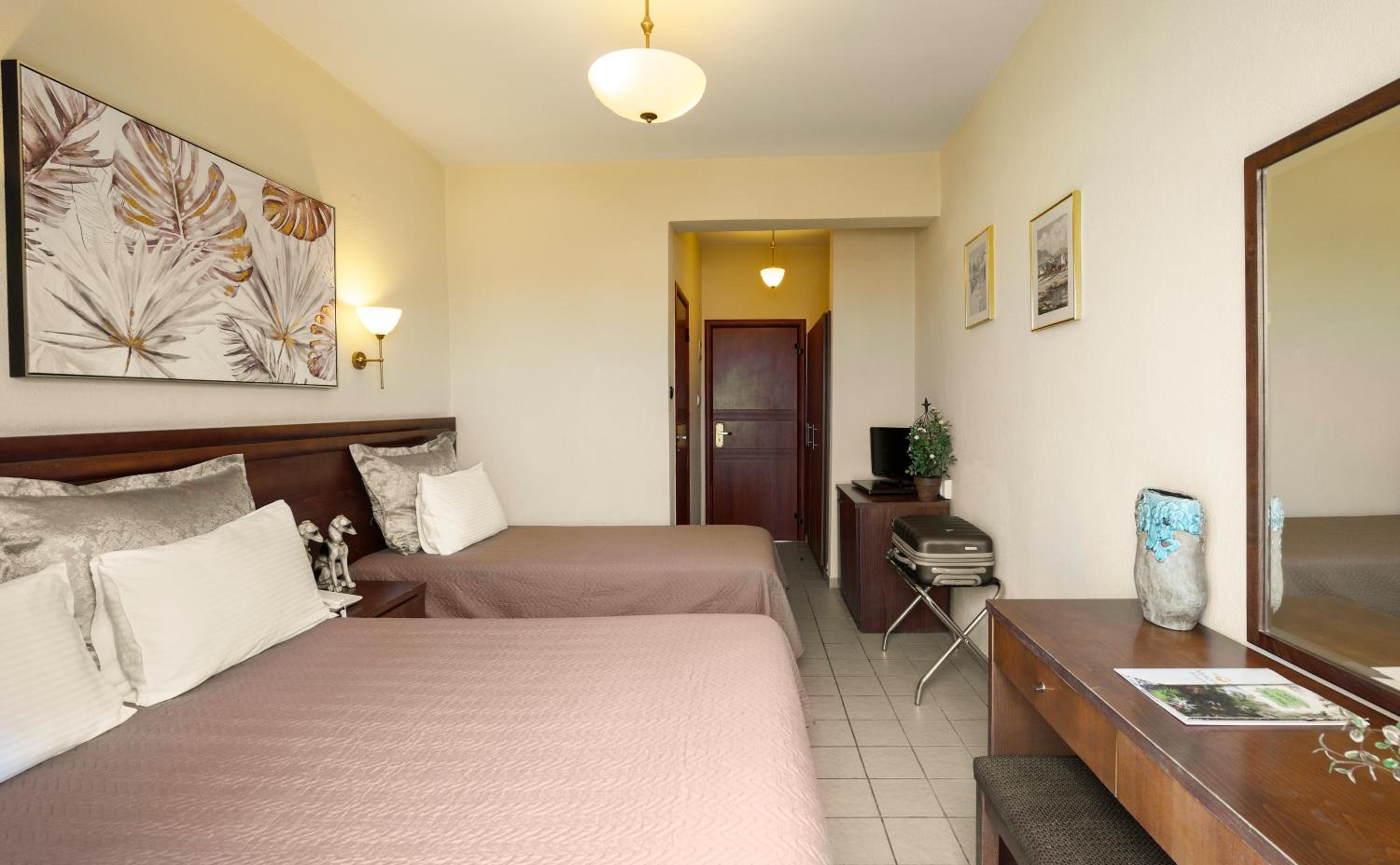 Triple Room - Photo 4