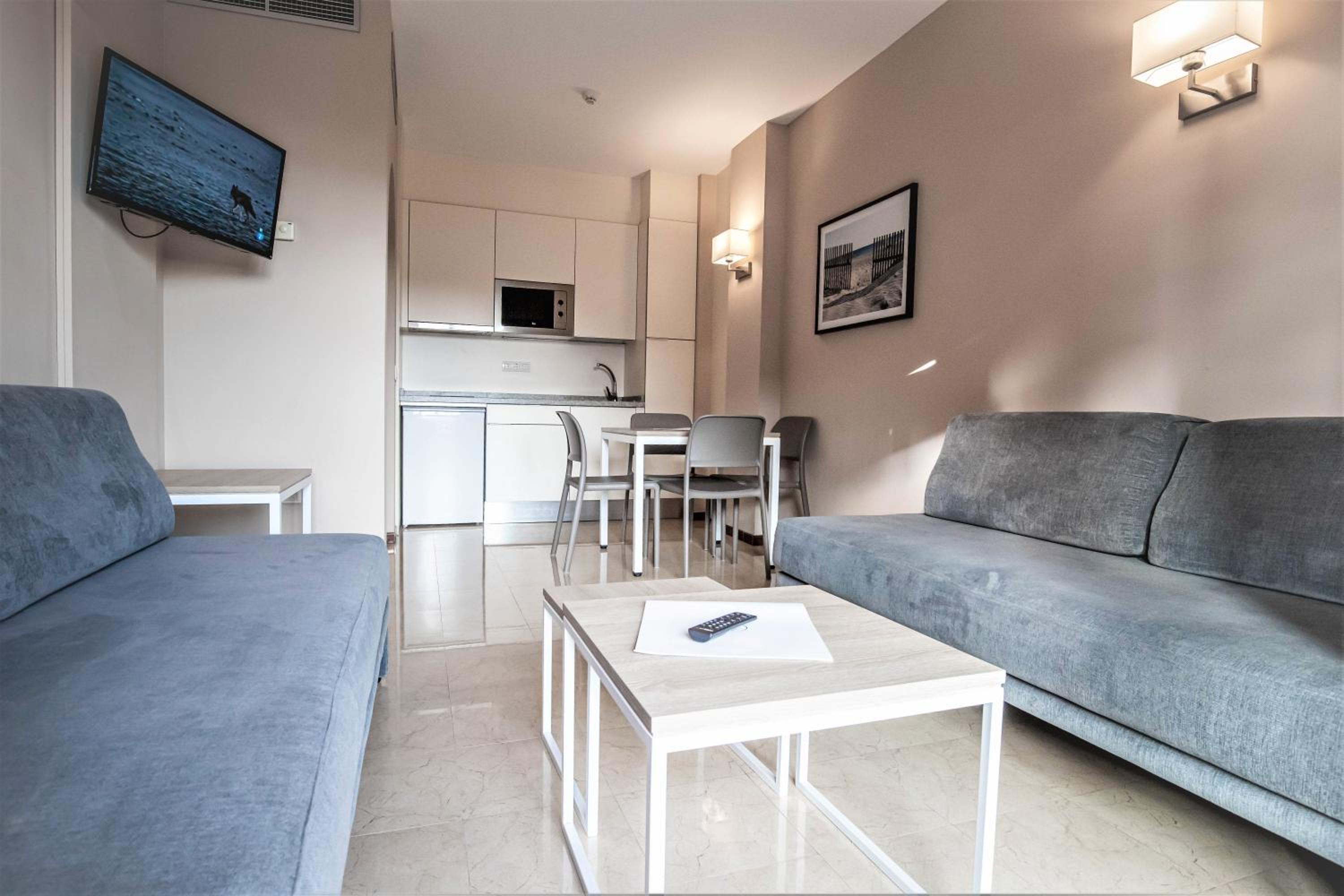Apartamento de un dormitorio con terraza (3 adultos)