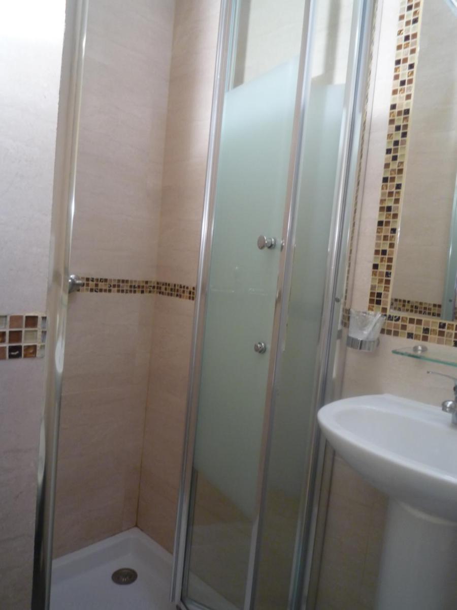 Superior Bed in 6-Bed Mixed Dormitory Room N16