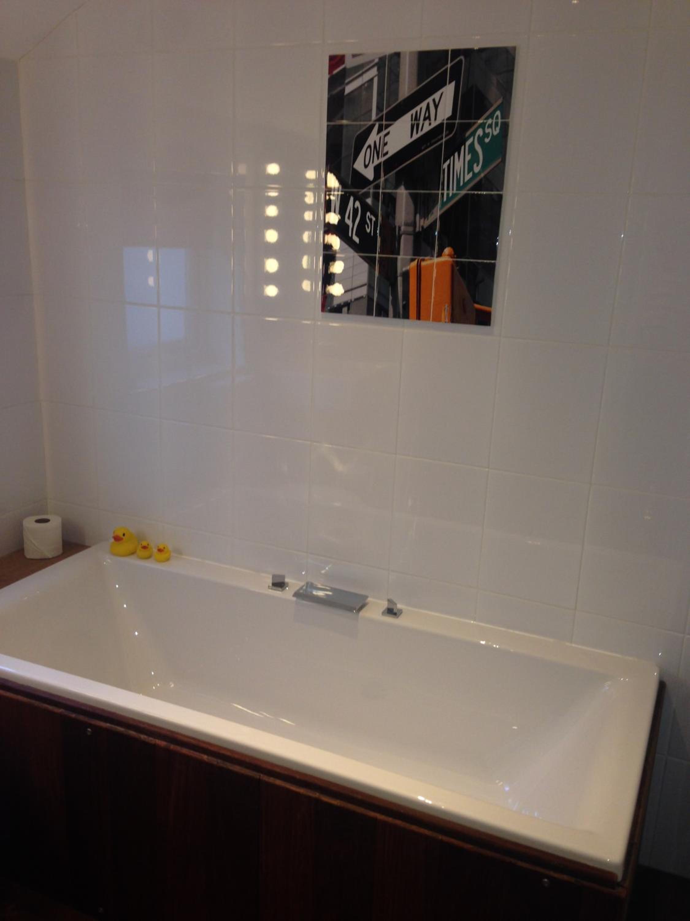 Deluxe Double Room with Bath photo 3