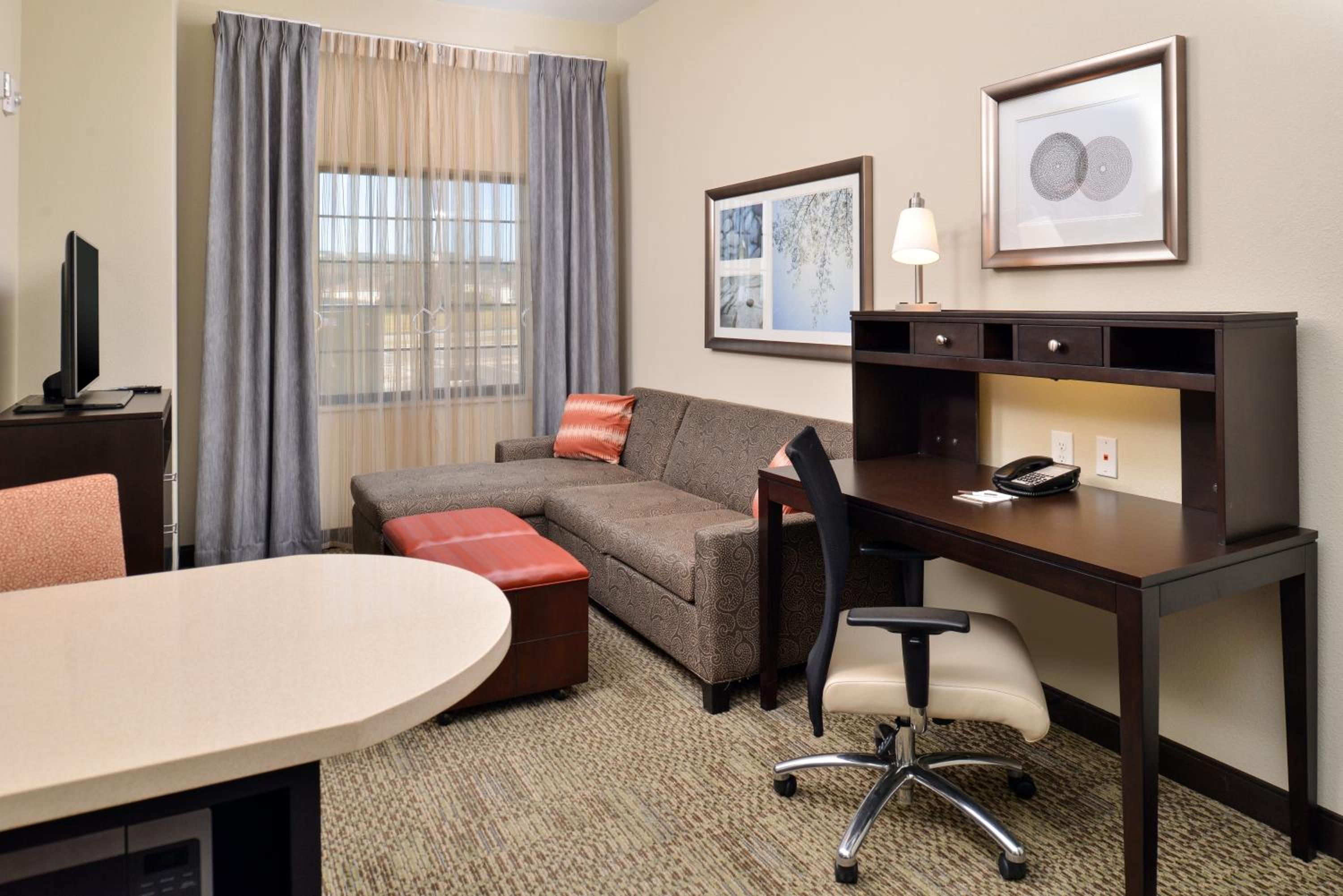 Queen Studio Suite