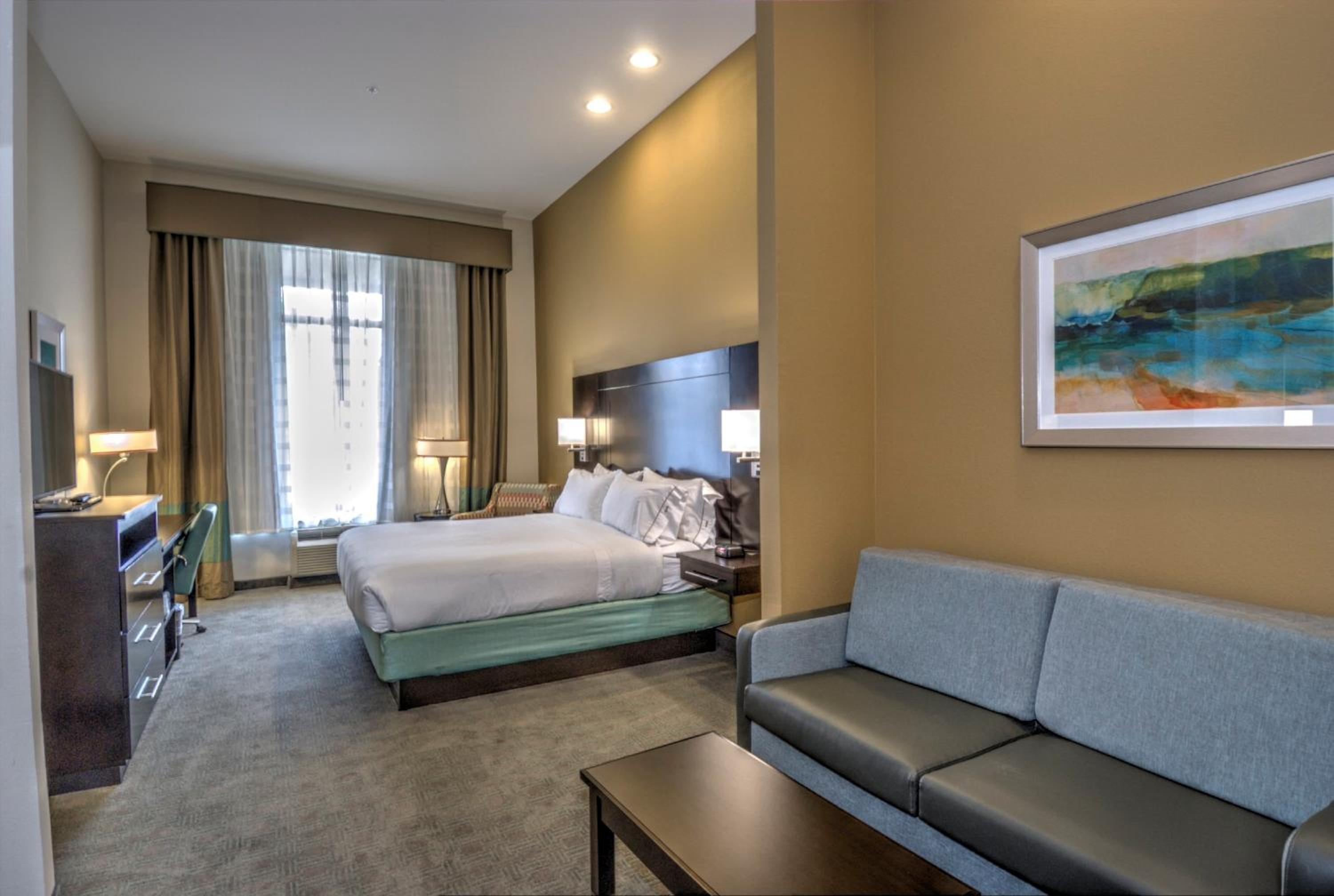 Available room