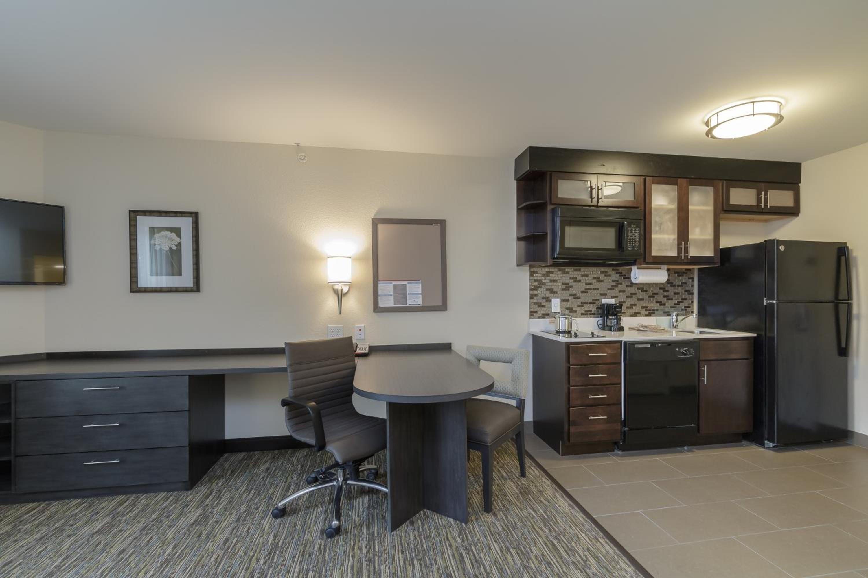 King Studio Suite photo 2