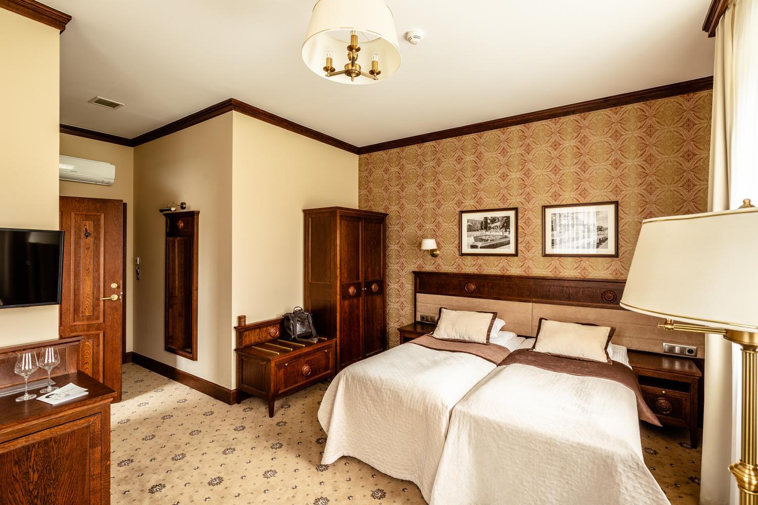 Superior Double or Twin Room in Domek Ogrodnika building photo 3