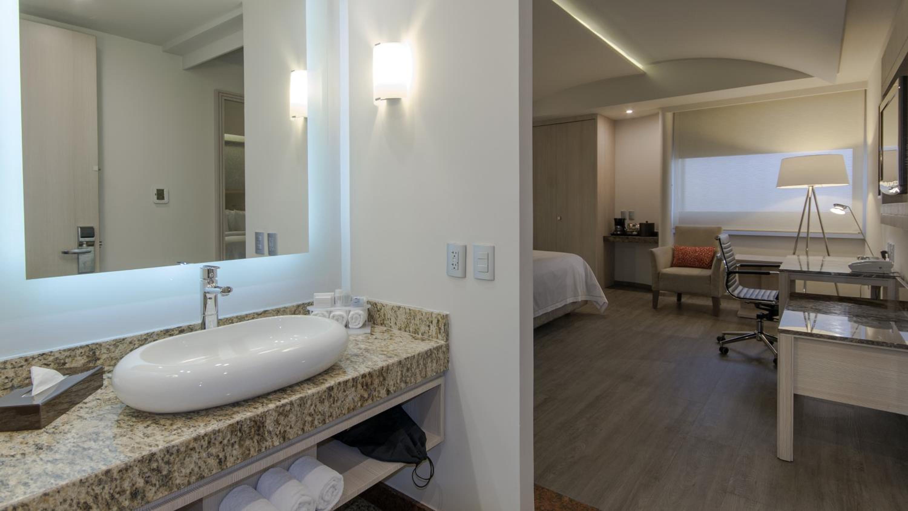 Standard King Room