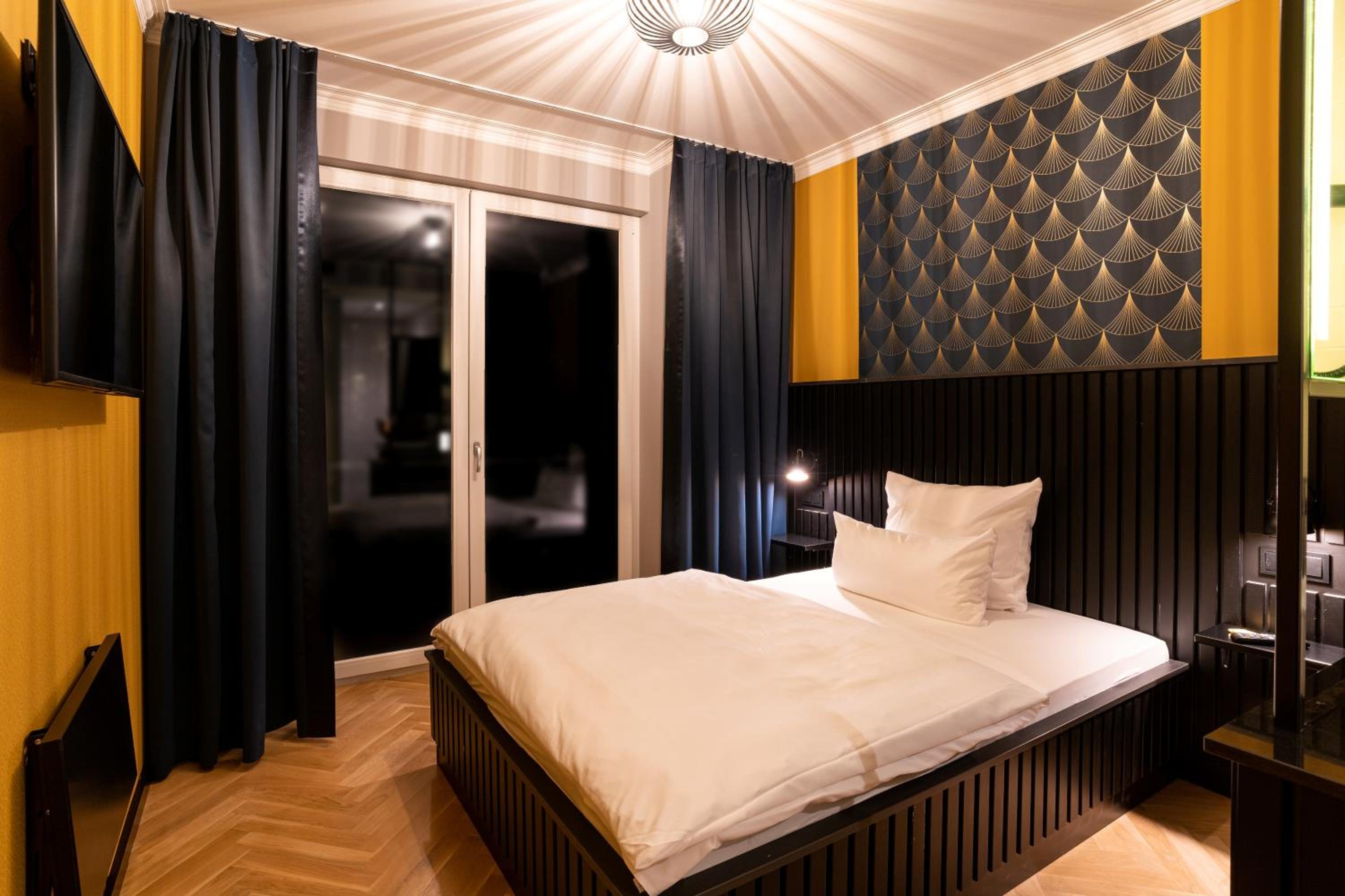 Comfort Double Room - Photo 9