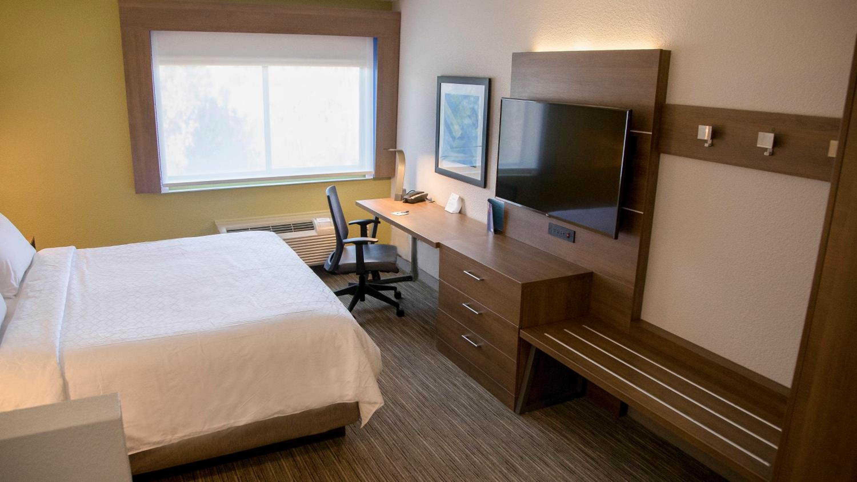 King Suite with Sofa Bed - Photo 1
