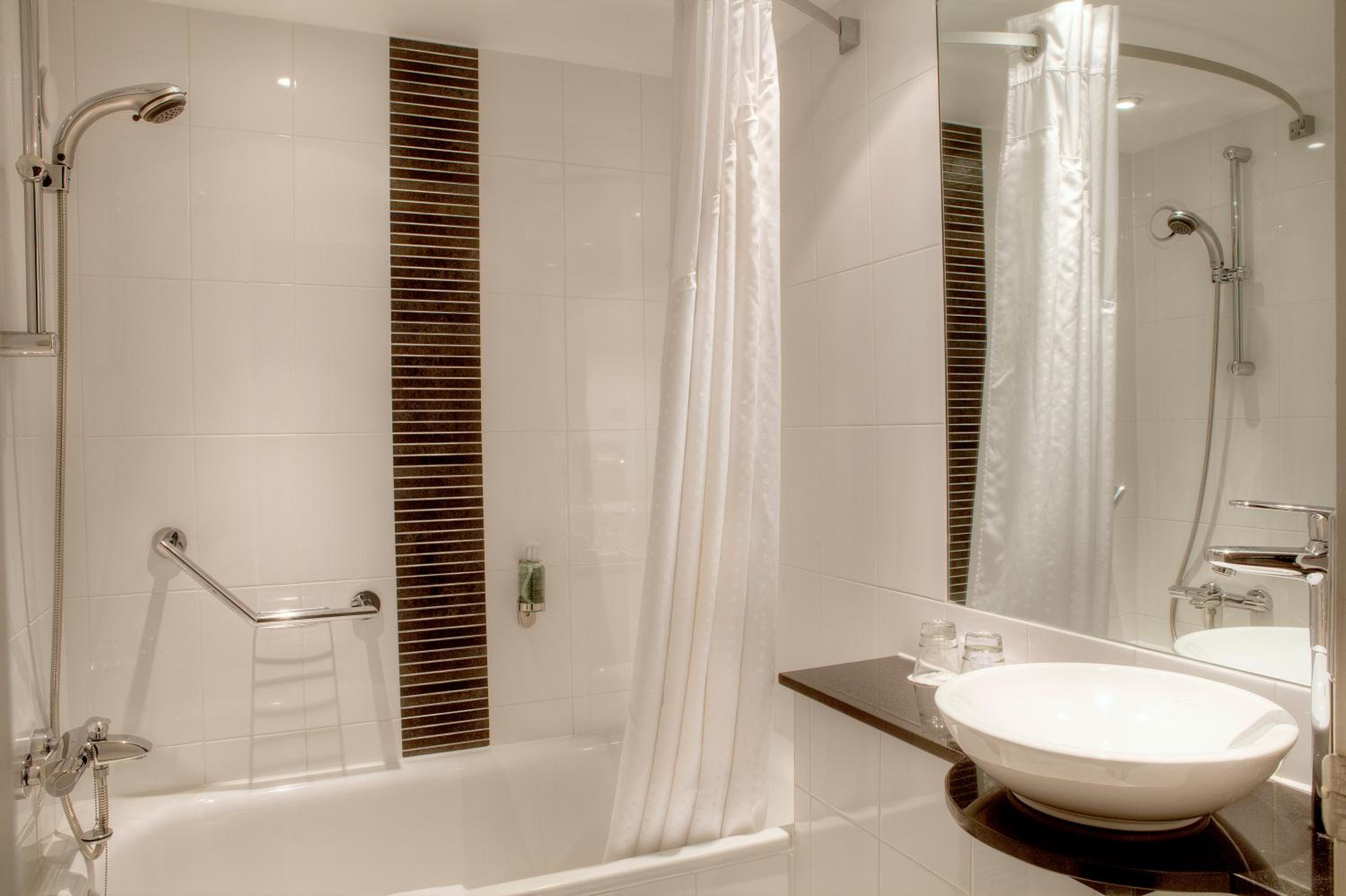 Standard Double Room - Photo 6