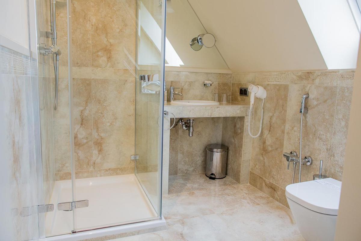 Standard Double or Twin Room in Oficyna building photo 3