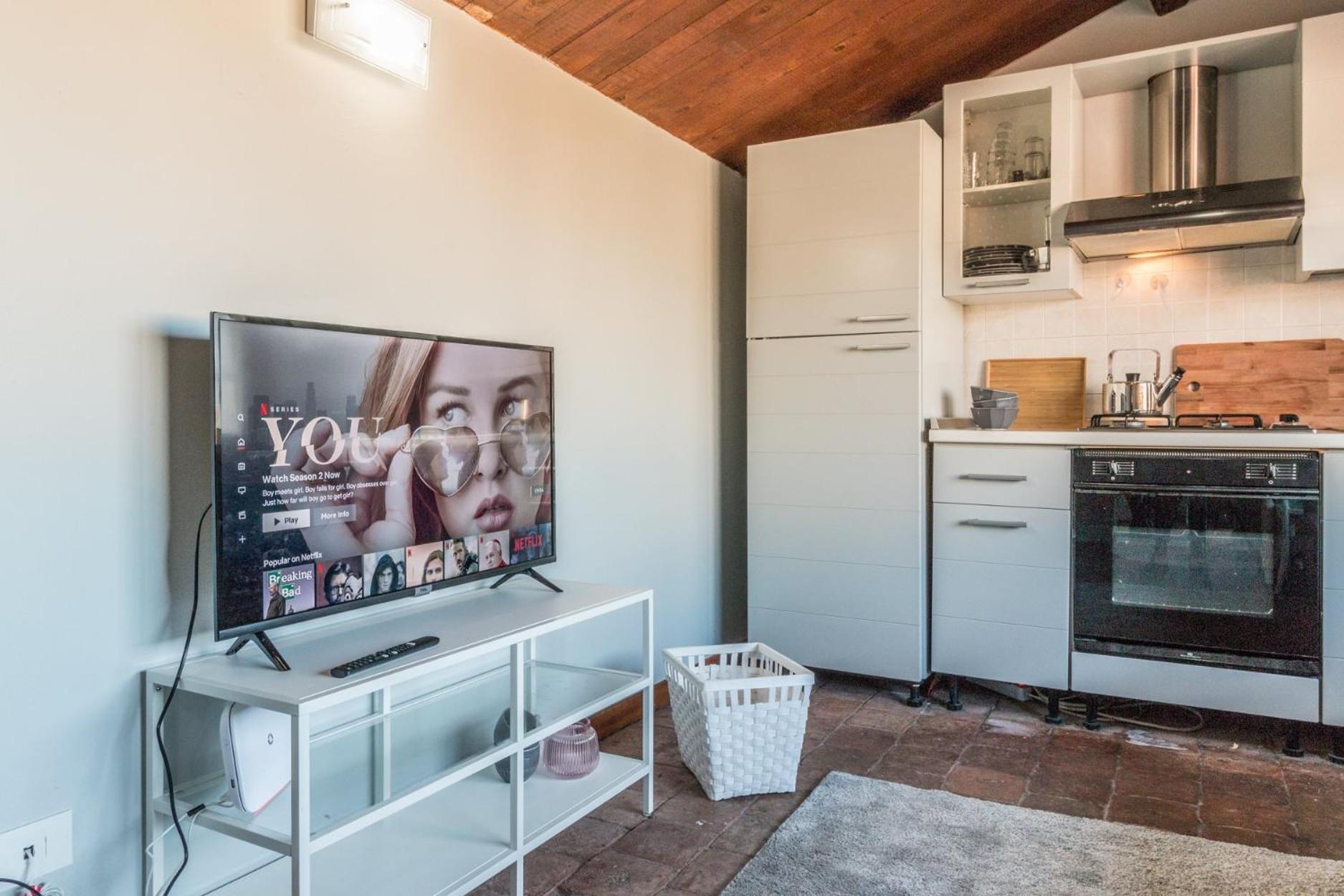 One-Bedroom Apartment - Photo 13