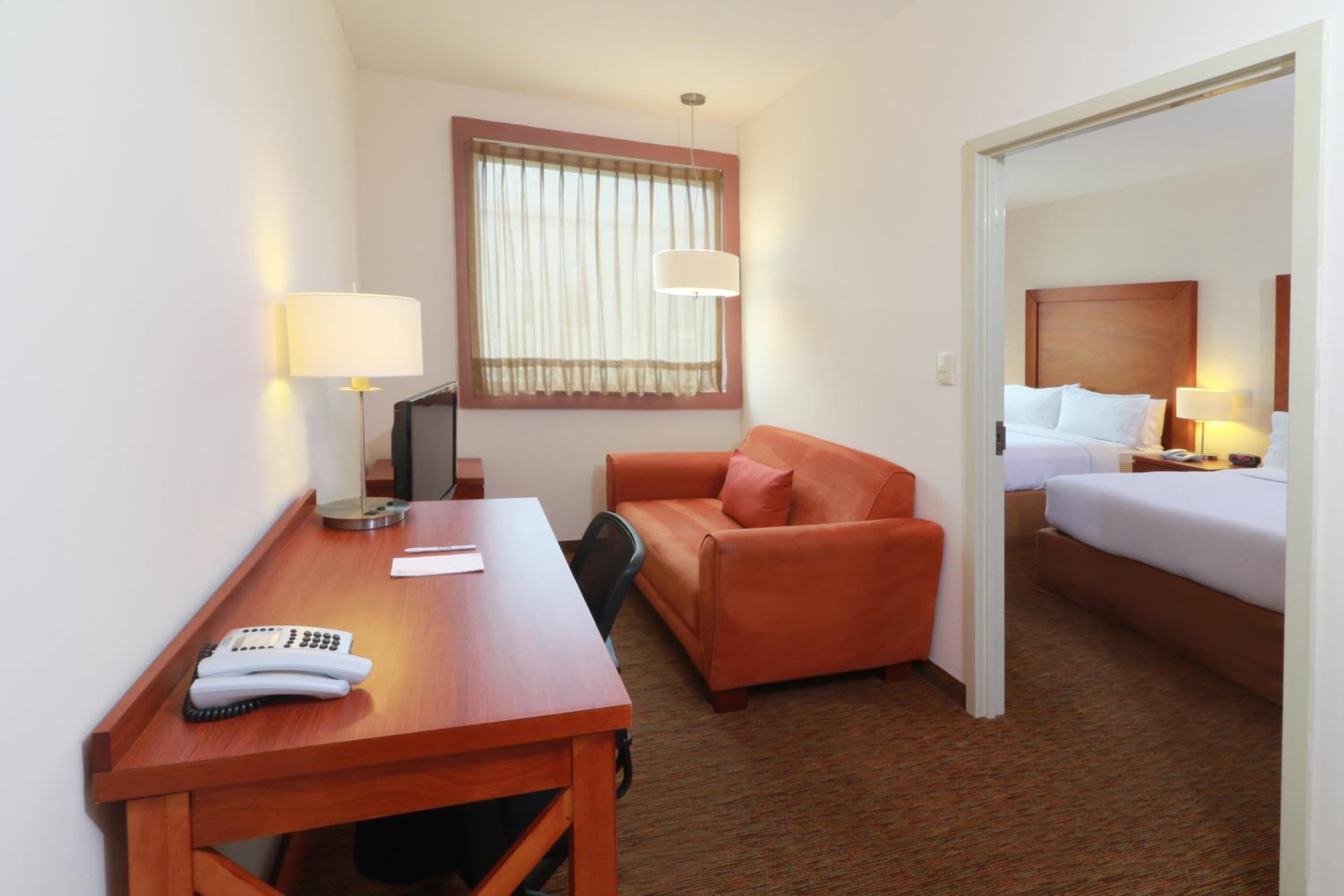 One-Bedroom Double Suite - Photo 2