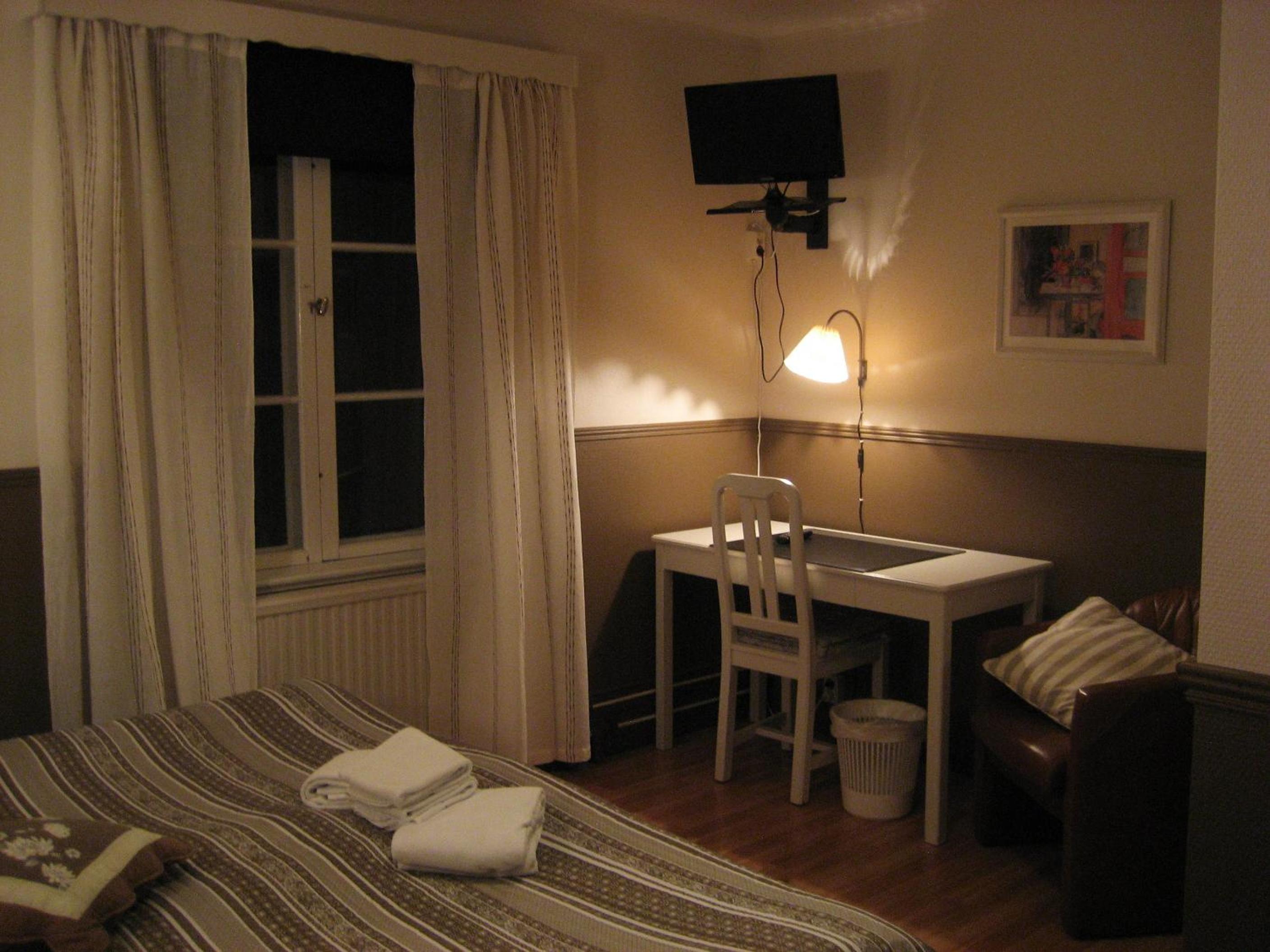Single Room photo 2