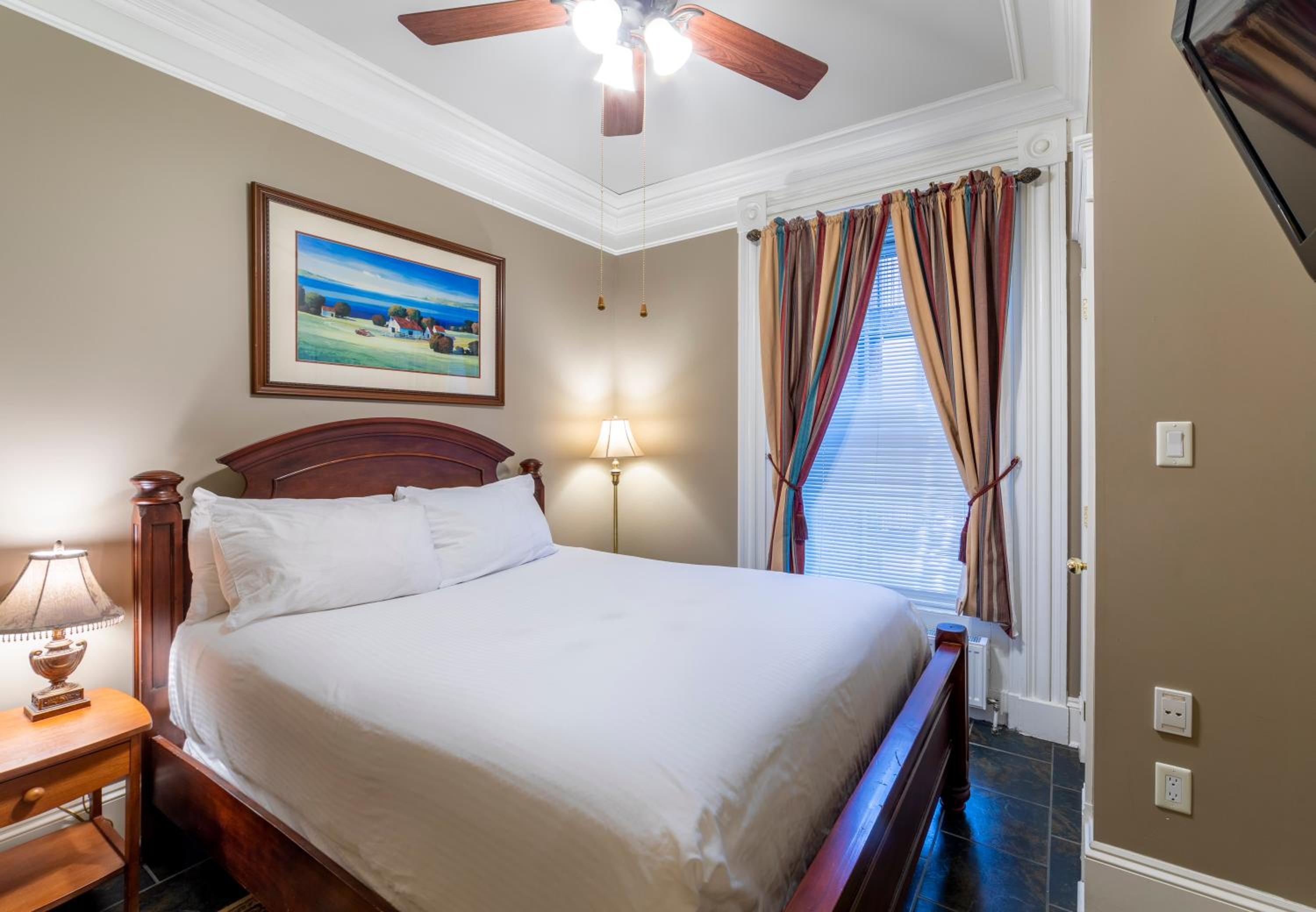 Two-Bedroom Suite photo 3