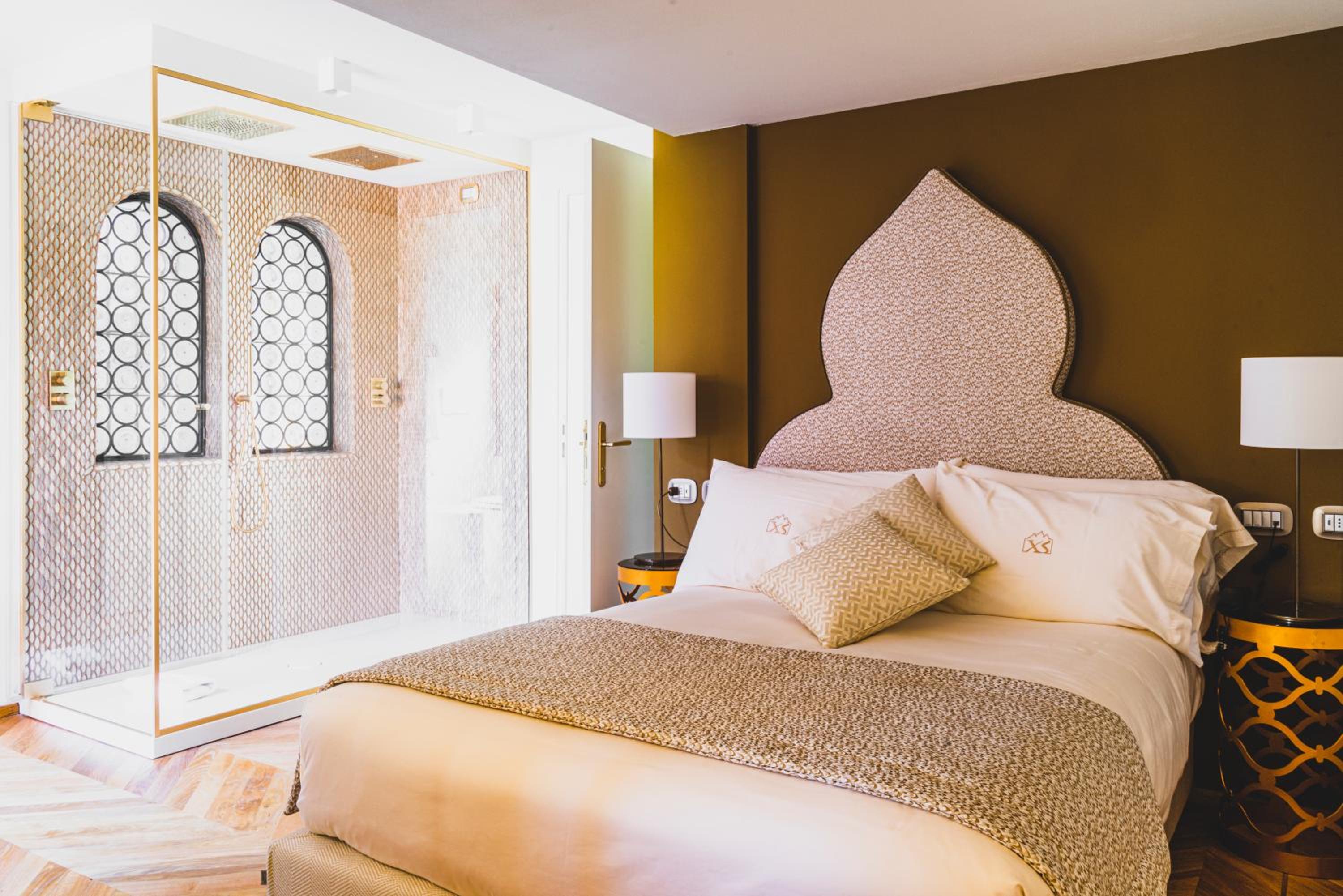 Junior Suite with Garden View