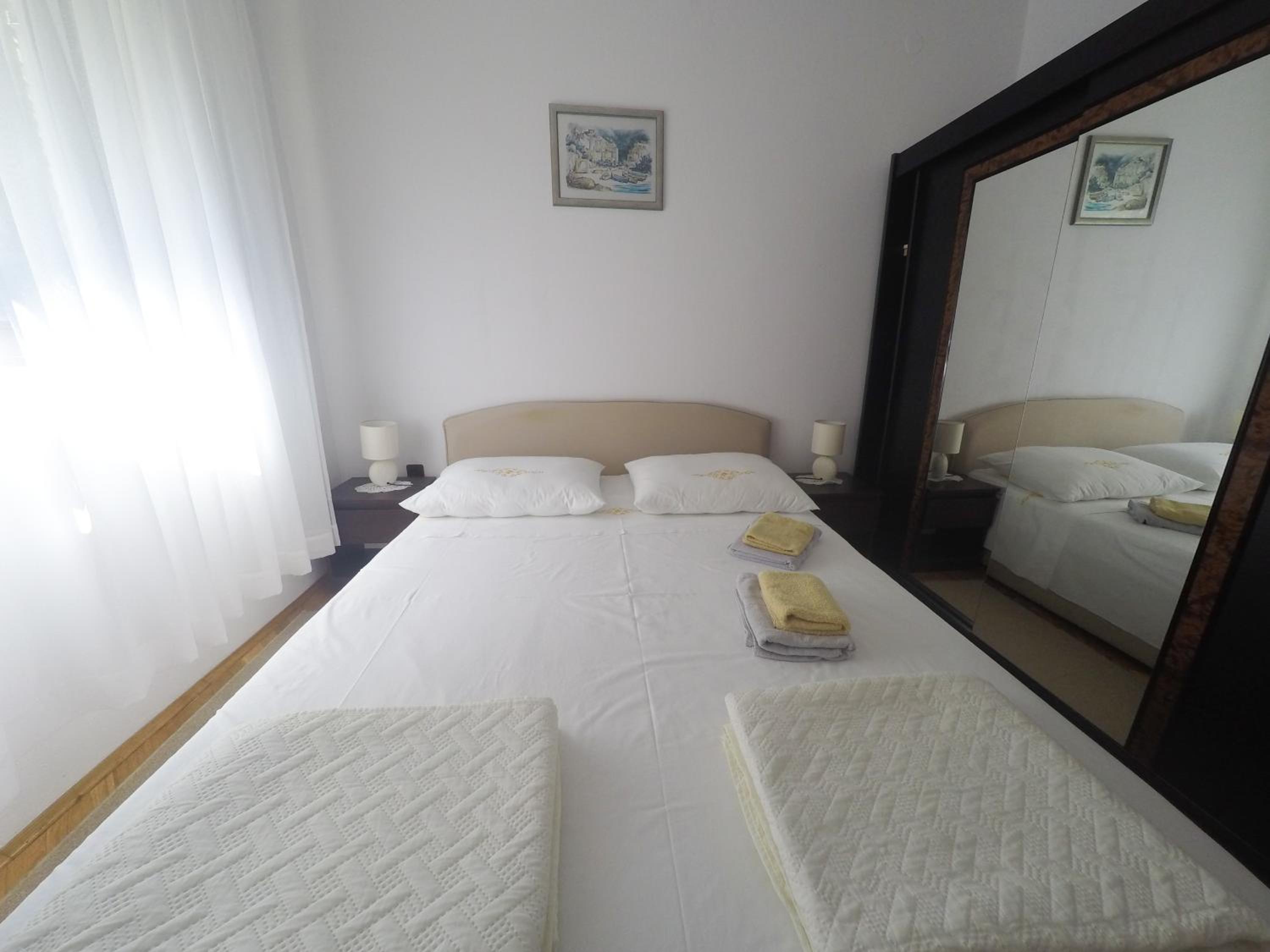 Apartment - Photo 1