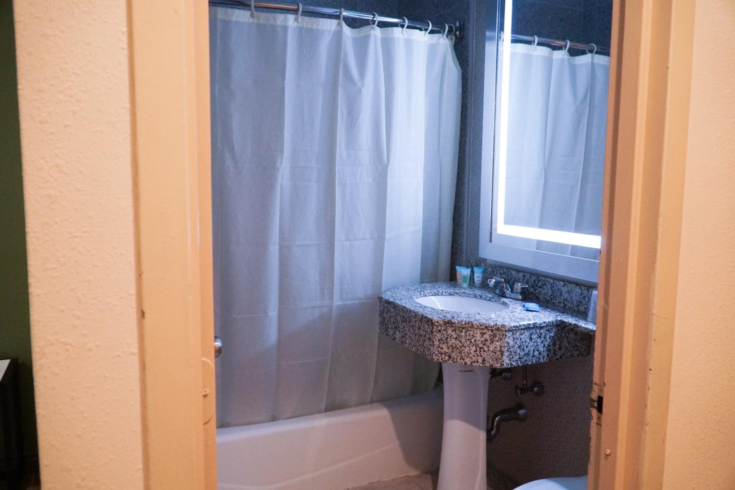 King Room - Photo 5