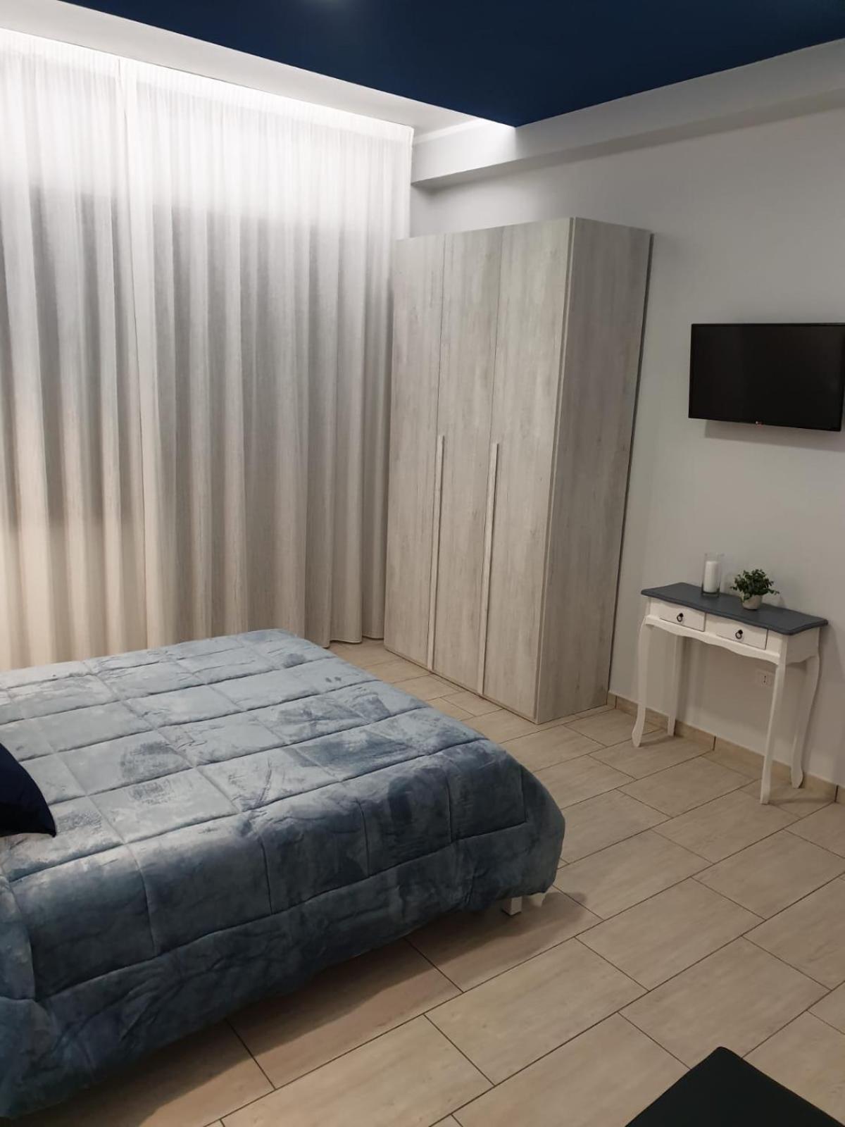 Double Room with Private Bathroom - Photo 1