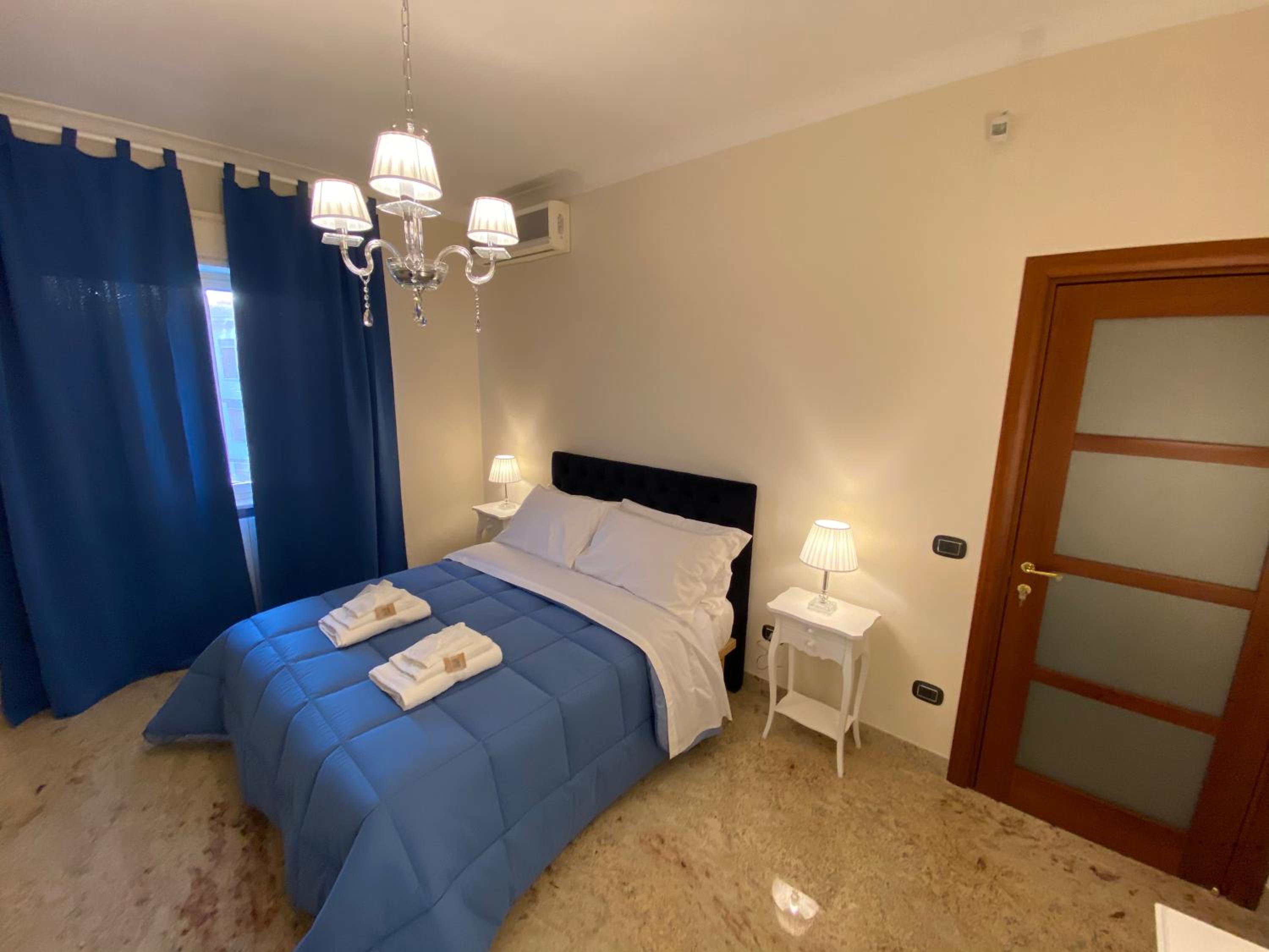 Quadruple Room with Private Bathroom photo 1