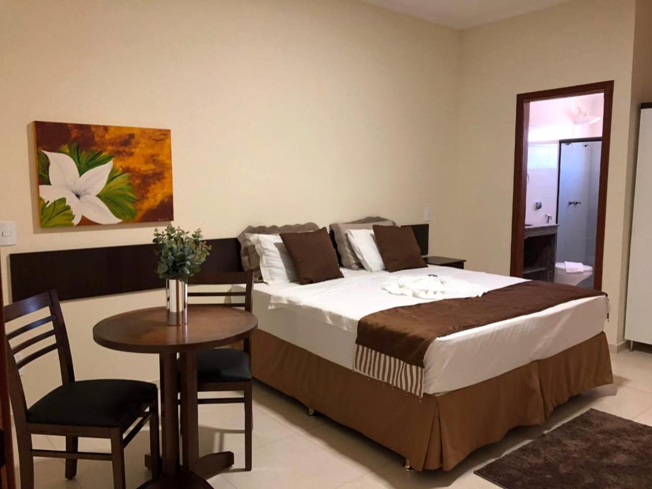 Deluxe Double or Twin Room photo 1