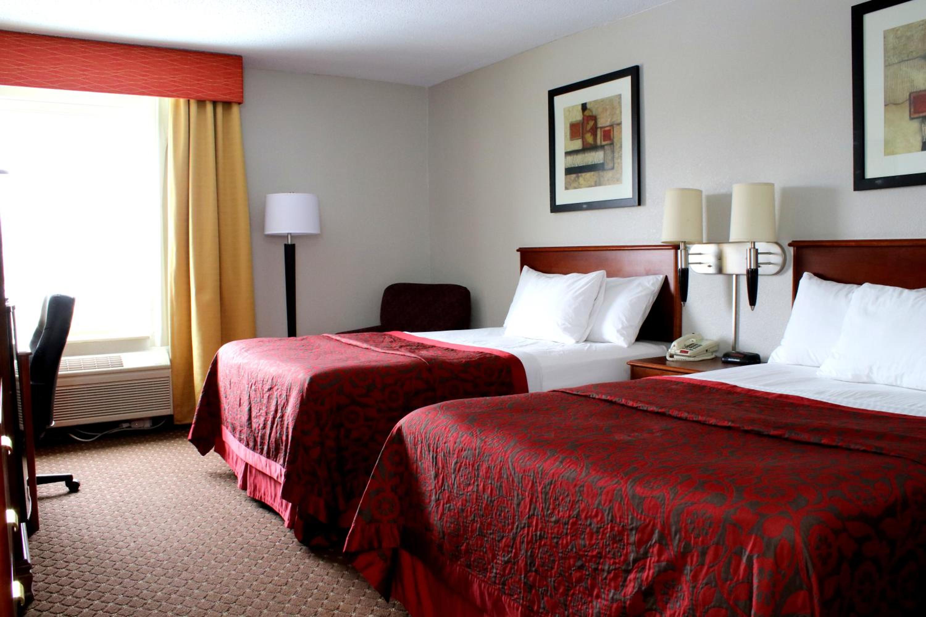 Double Room with Two Double Beds - Non-Smoking - Photo 8