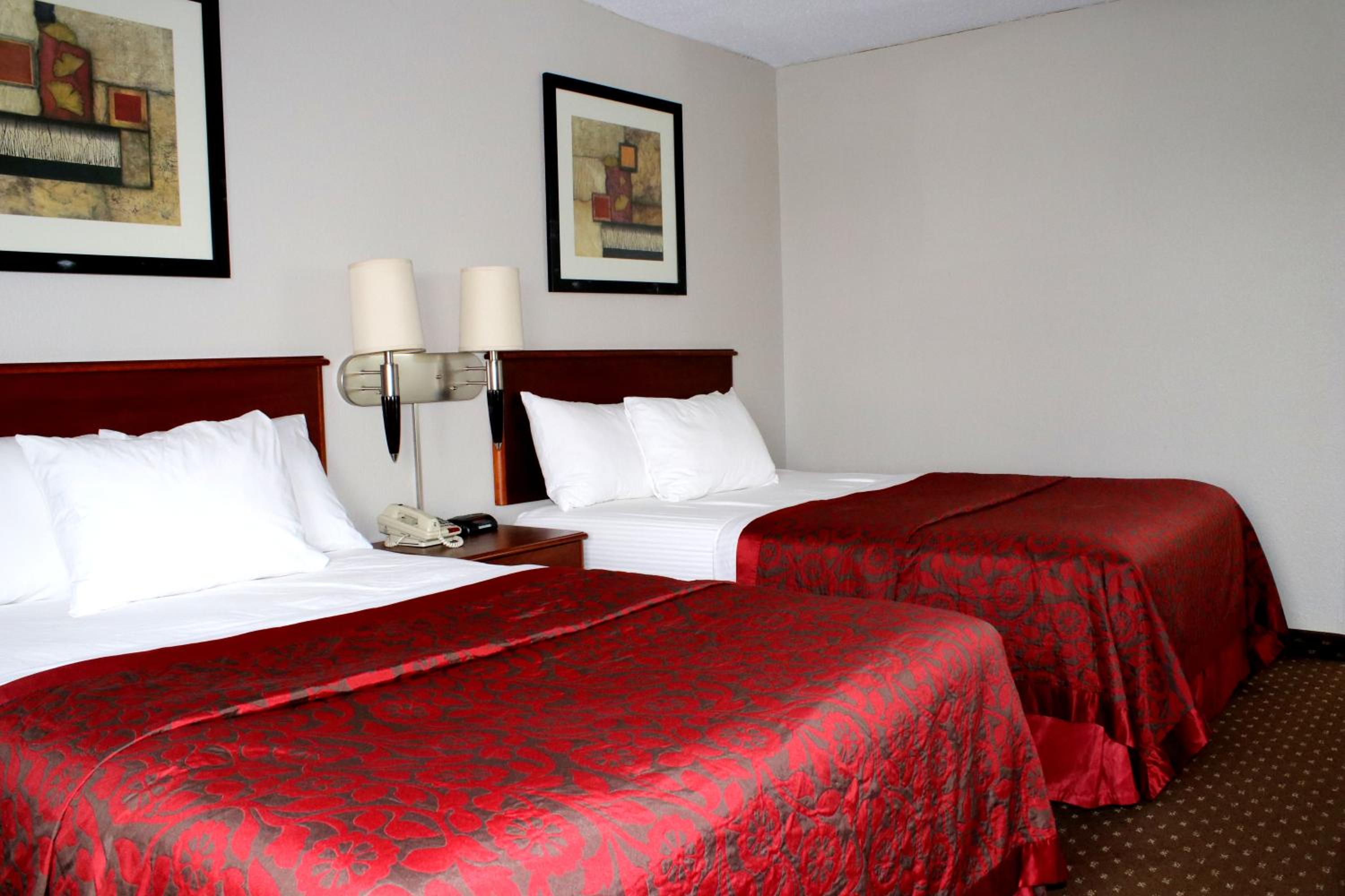 Double Room with Two Double Beds - Non-Smoking - Photo 7