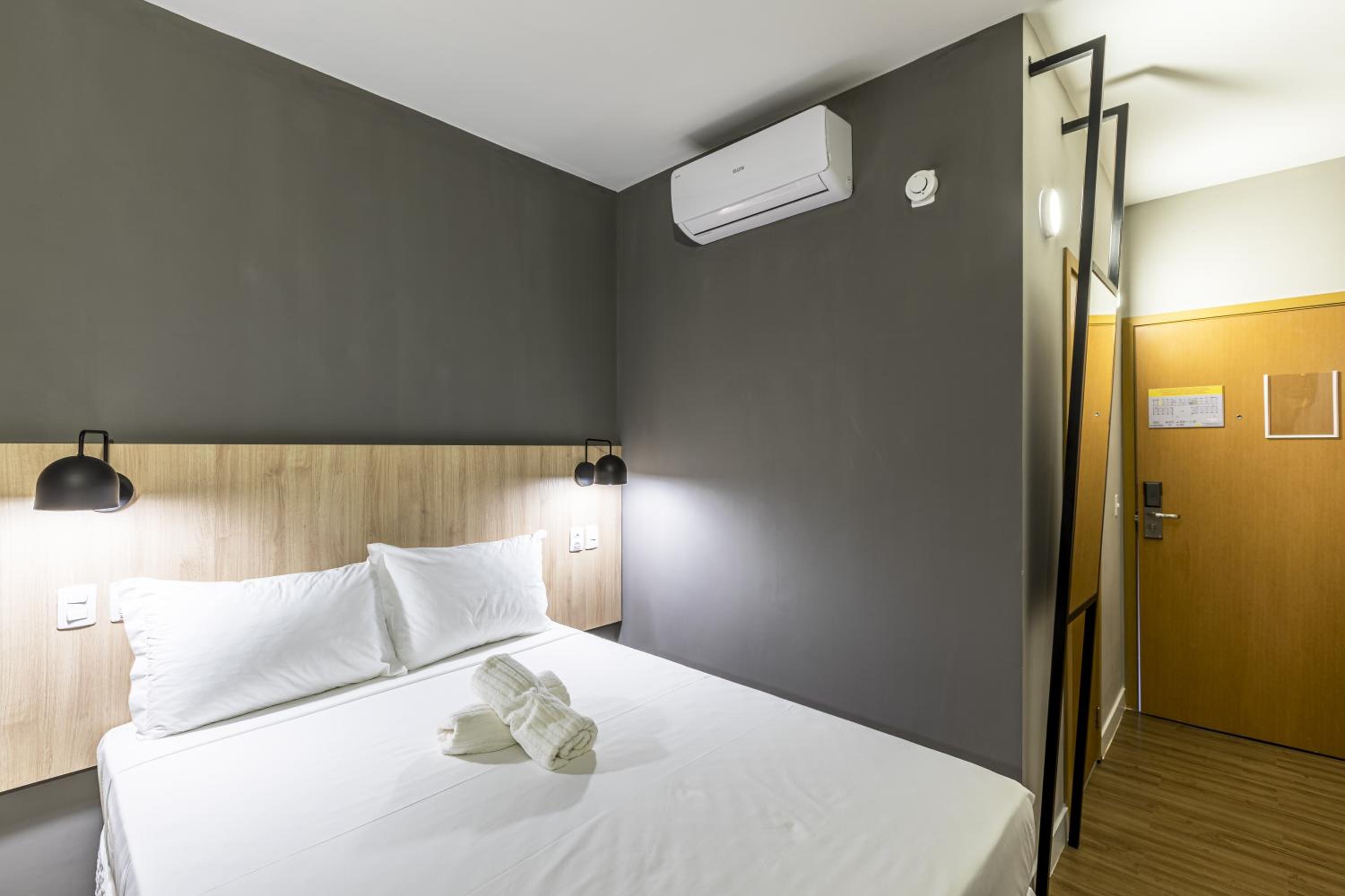Double Room - Photo 3