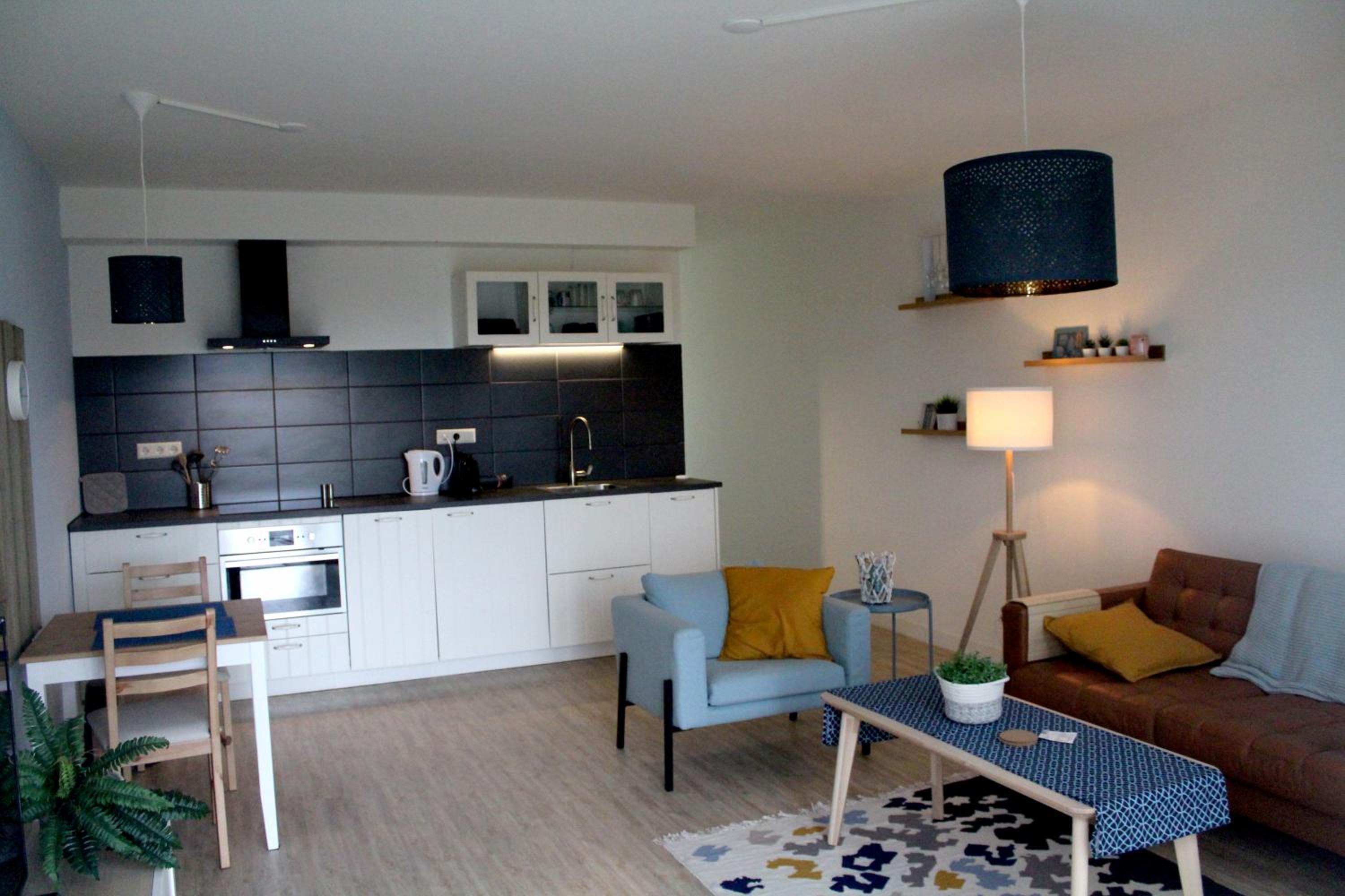 One-Bedroom Apartment photo 1