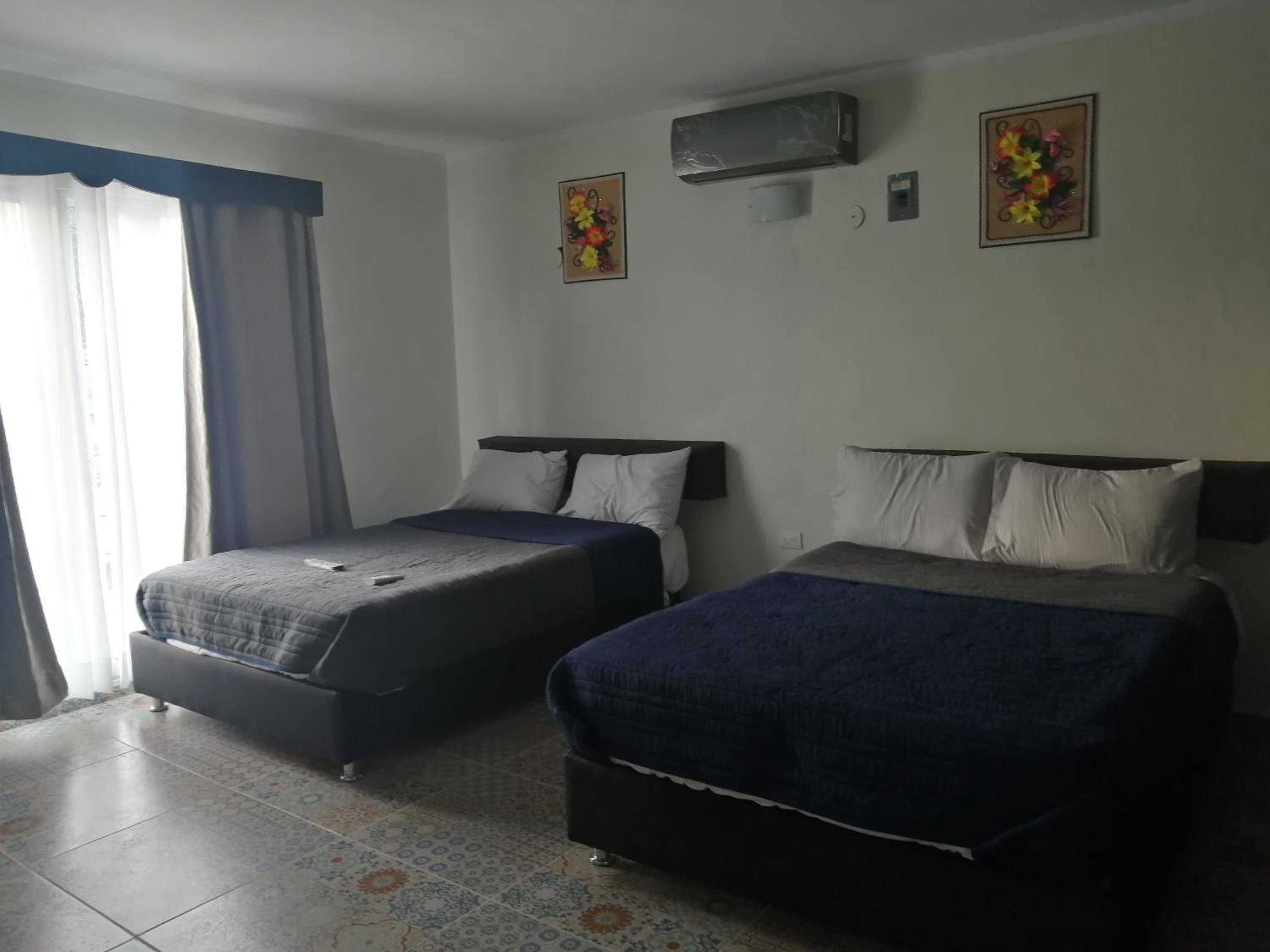 Two-Bedroom Apartment - Photo 5