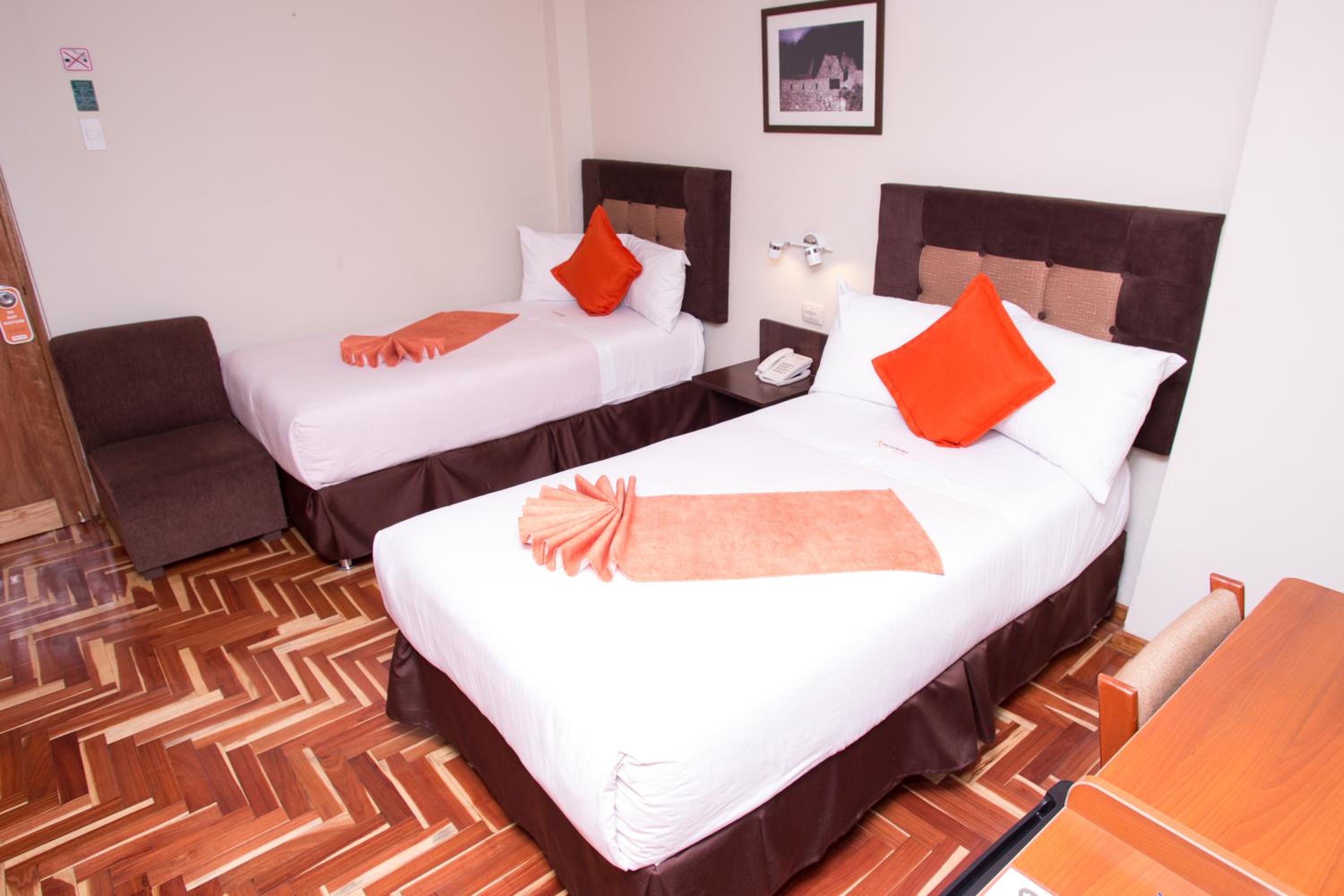 Standard Twin Room photo 1