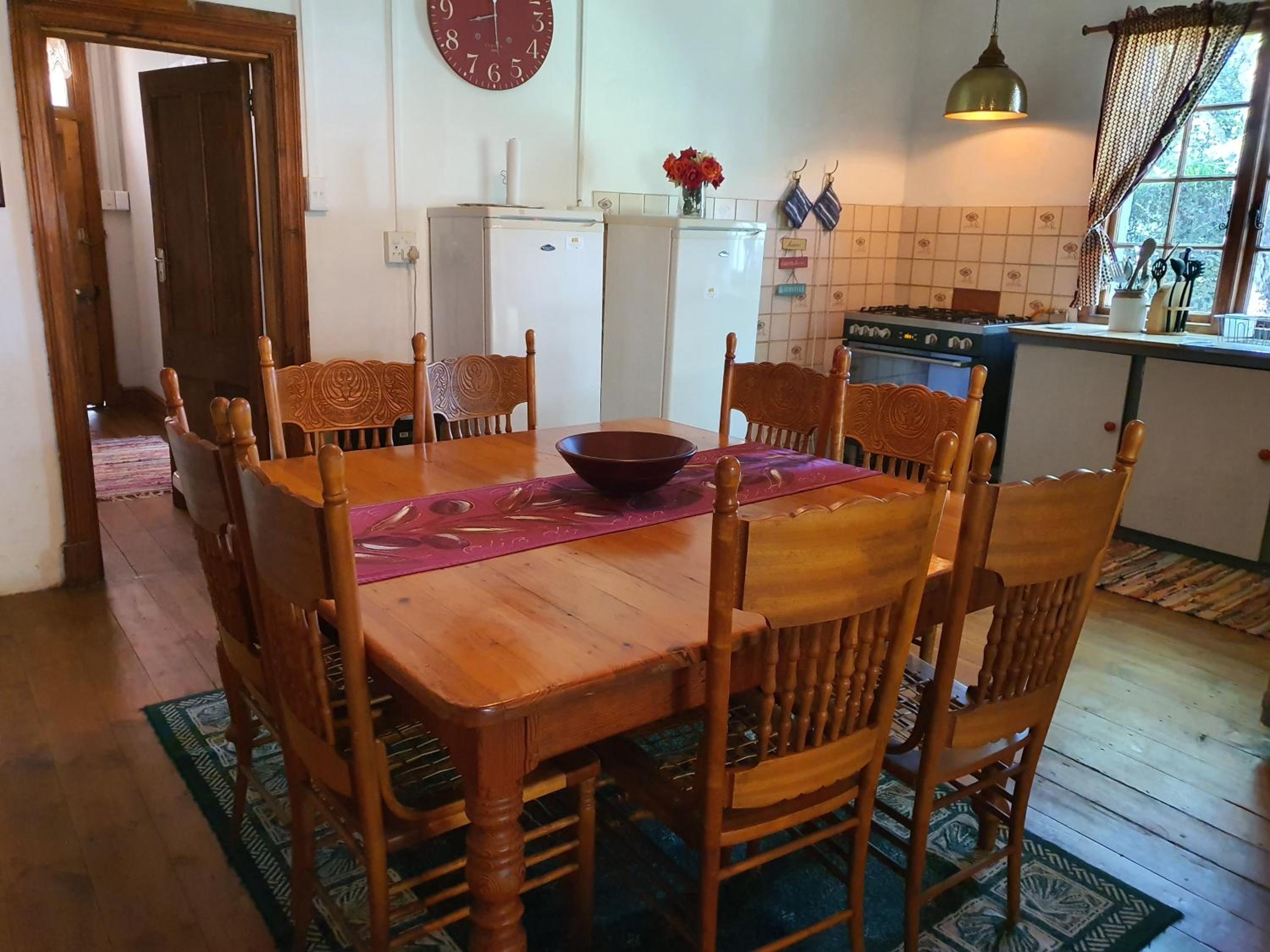 Four-Bedroom House - Photo 11