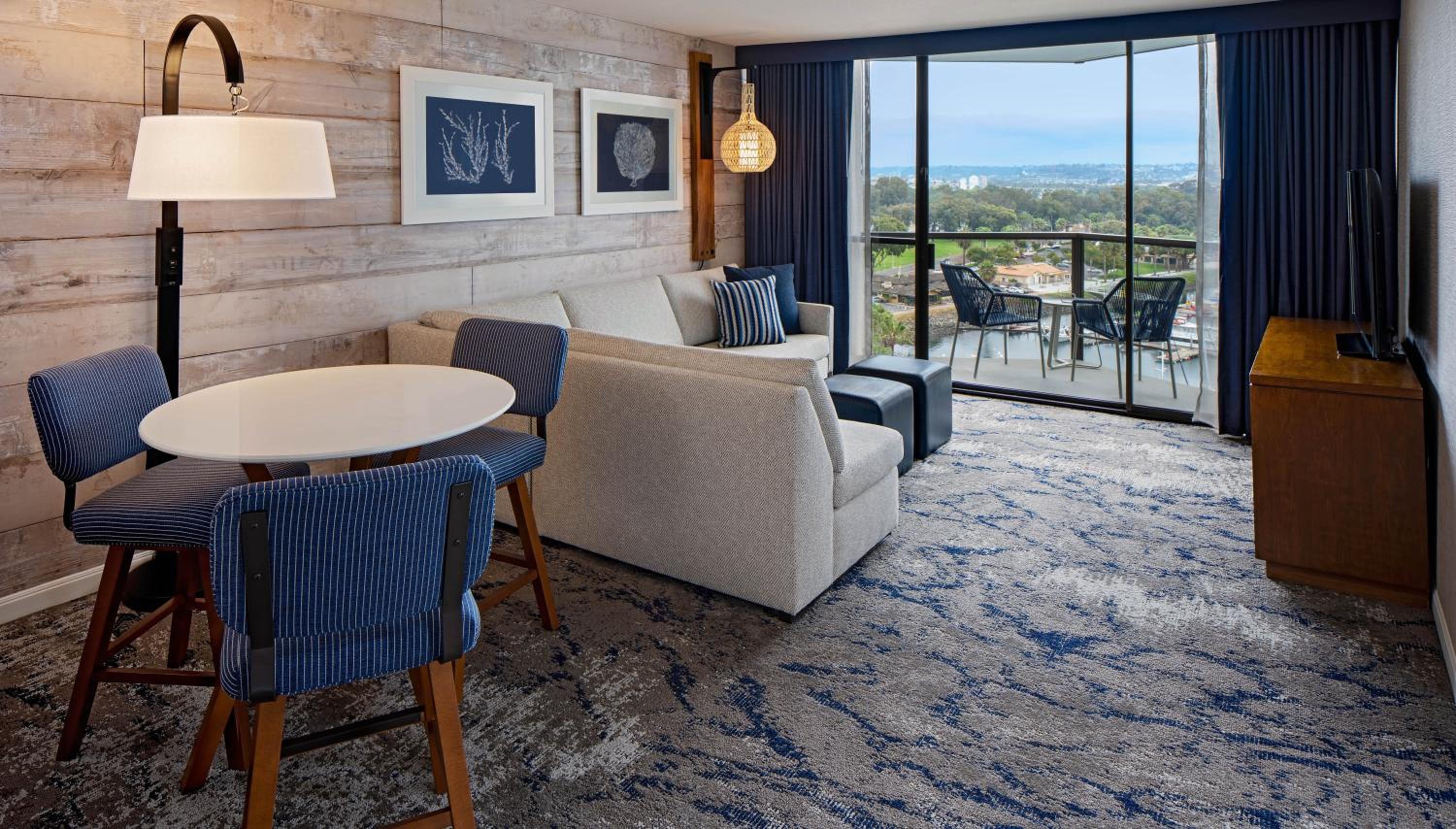 Corner Suite with Marina View - Photo 1