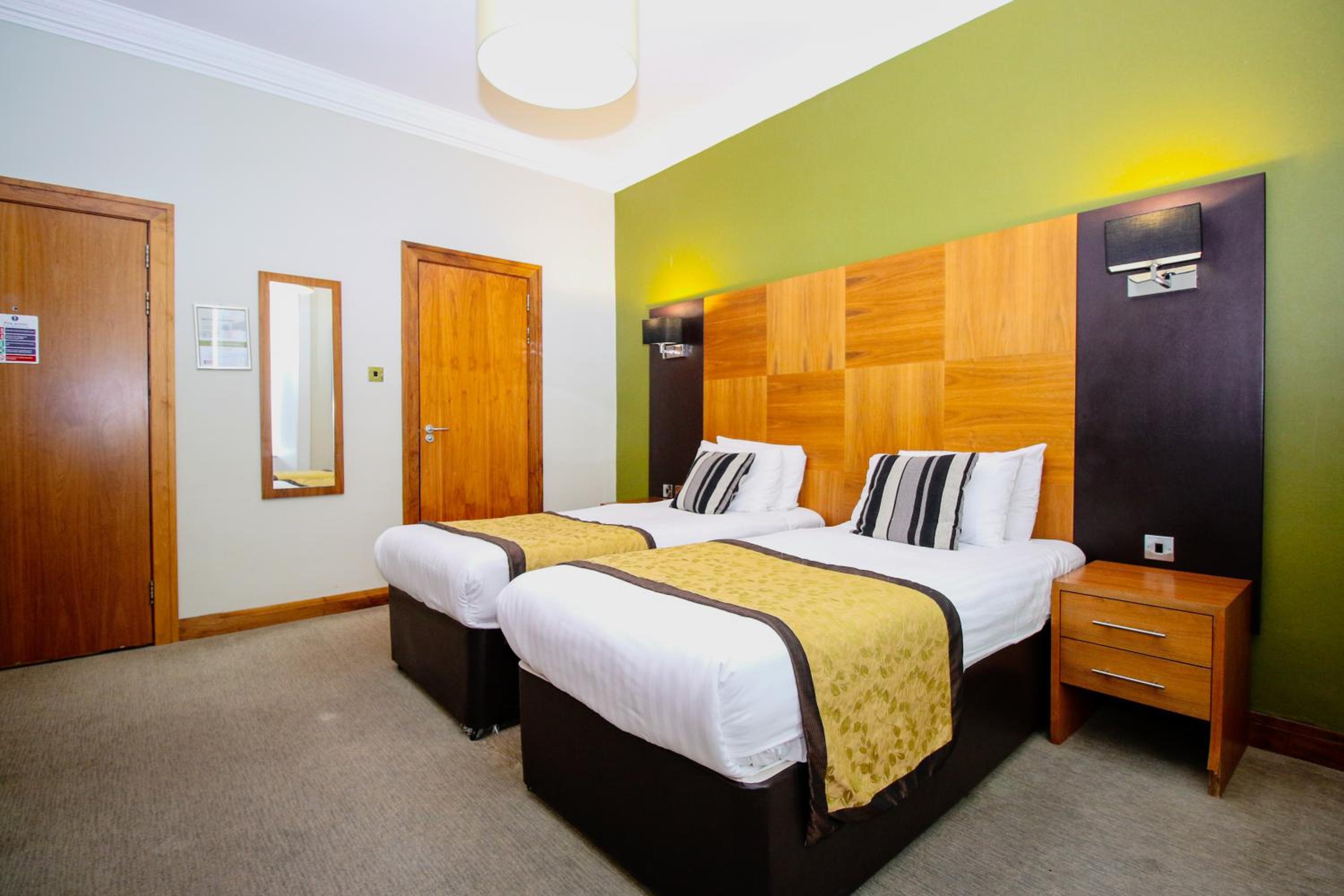 Twin Room