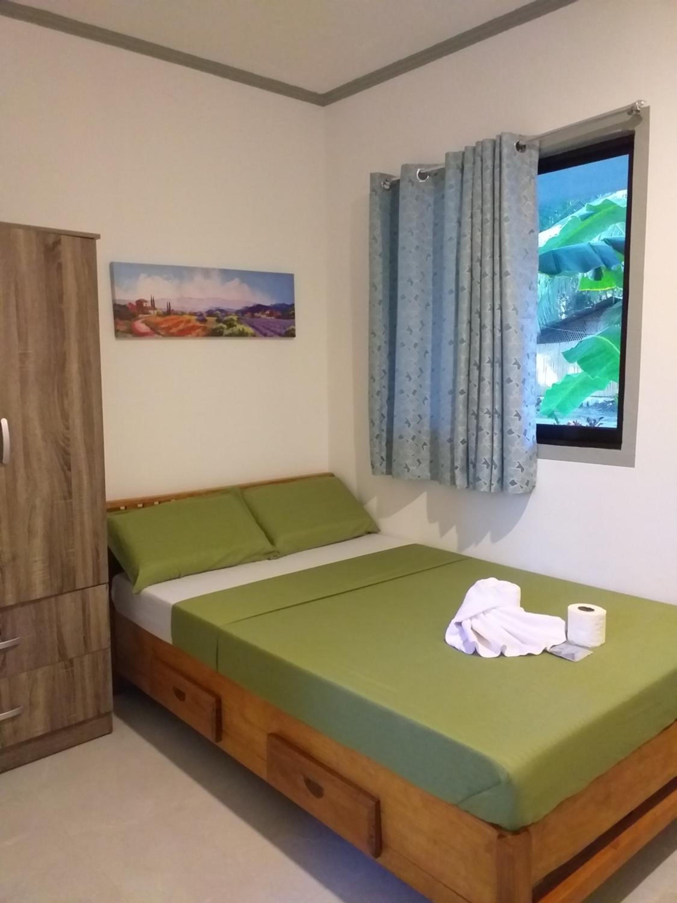 Double Room with Private Bathroom - Photo 6