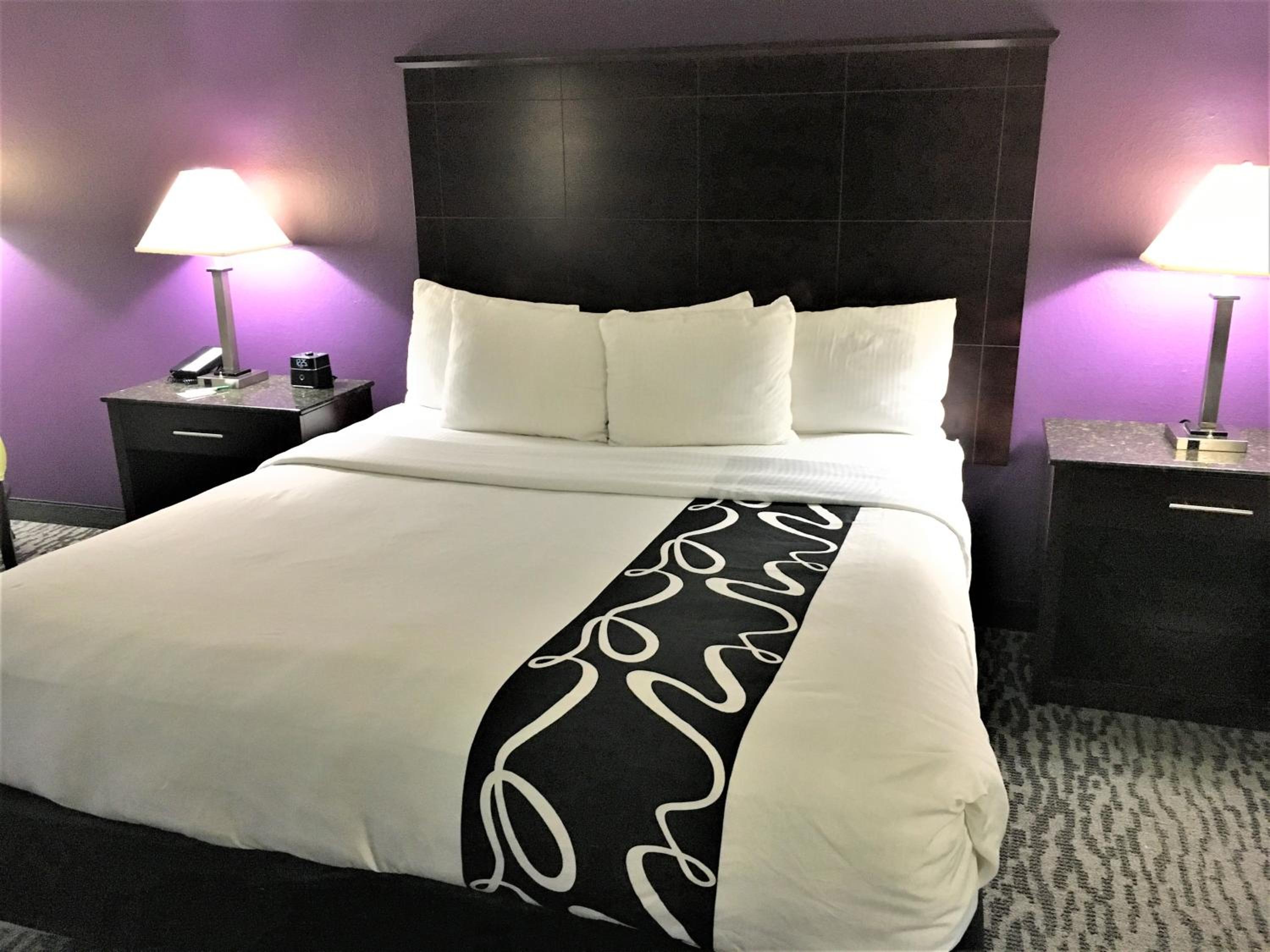 Executive King Room - Photo 4