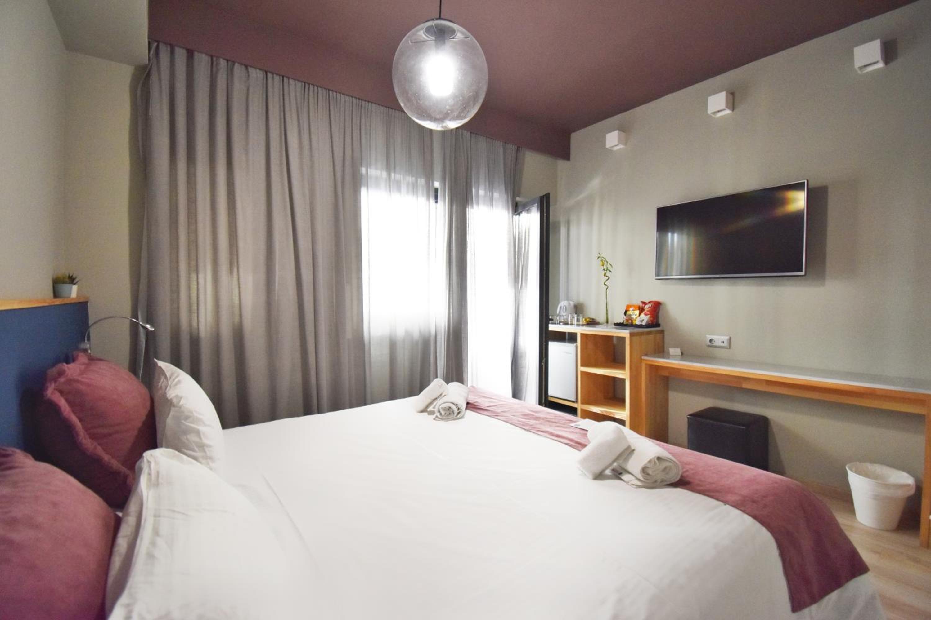 Deluxe Double or Twin Room with Balcony photo 1