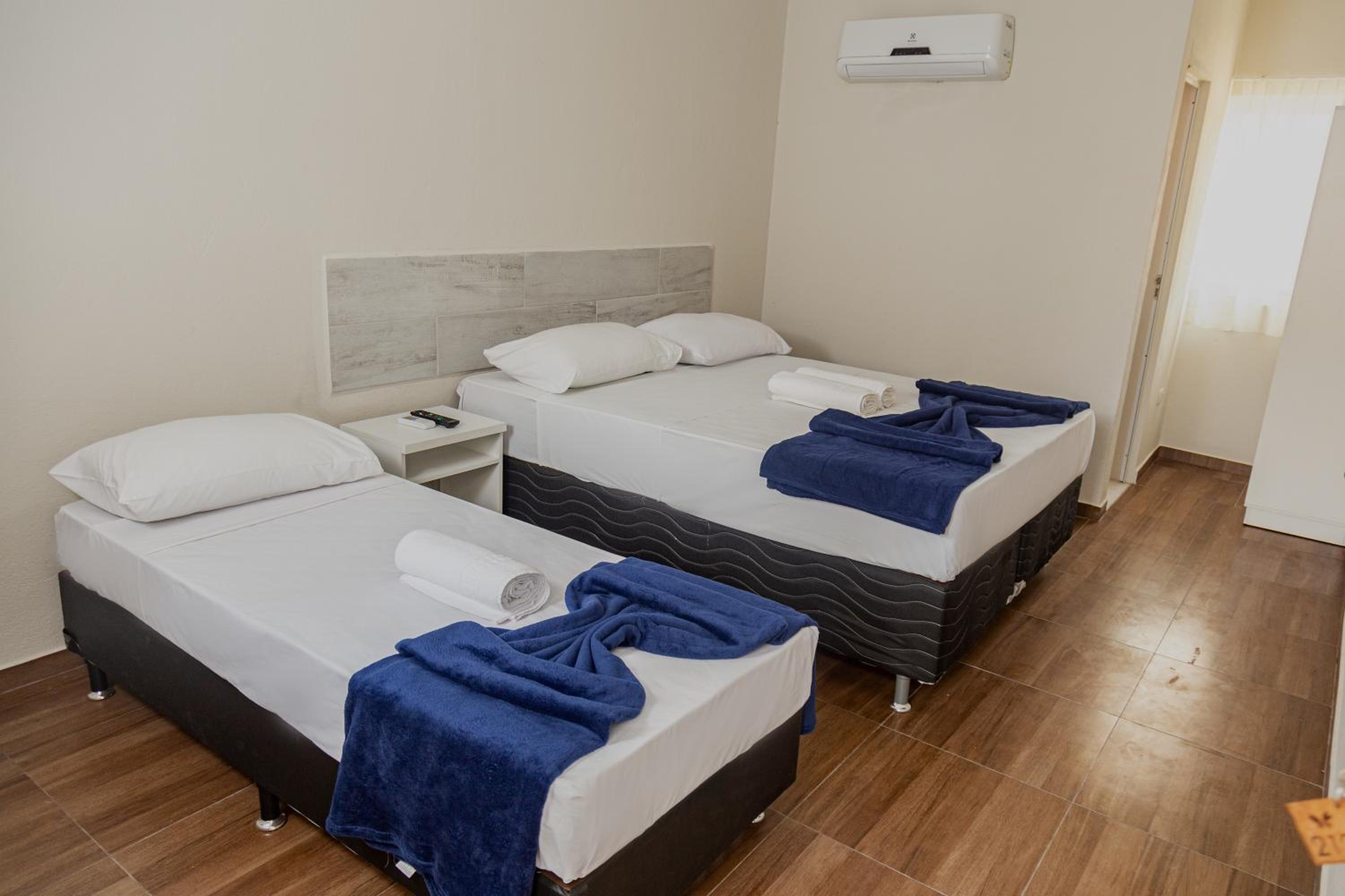 Comfort Triple Room - Photo 13