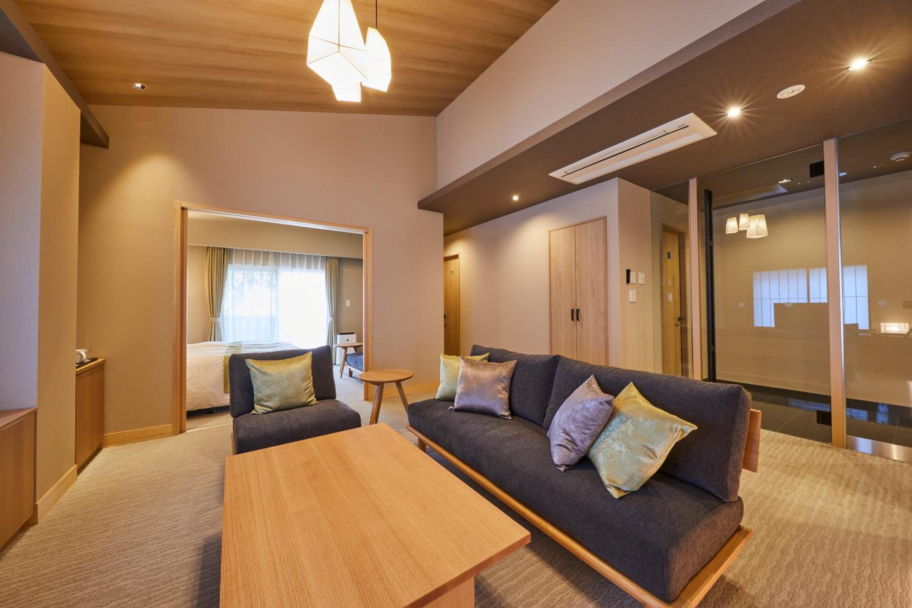 Deluxe Twin Room - Photo 27