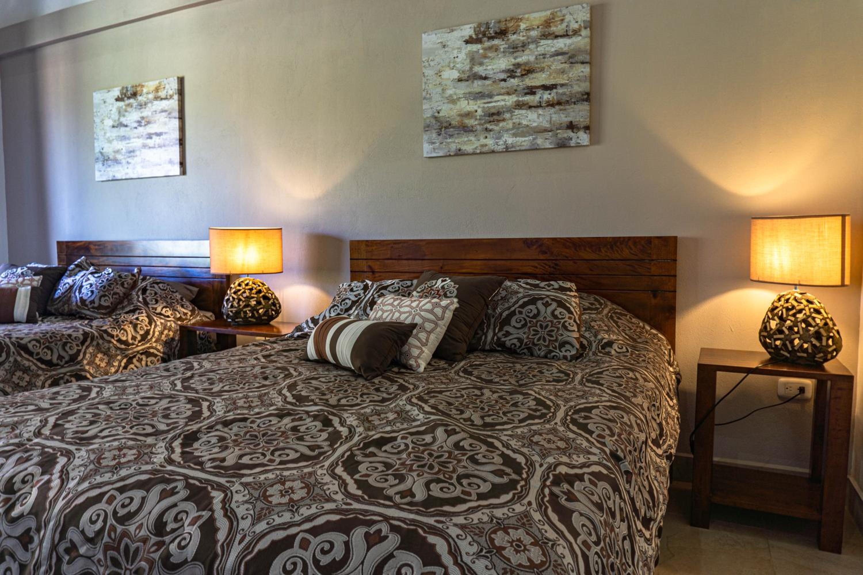Superior Queen Room with Two Queen Beds
