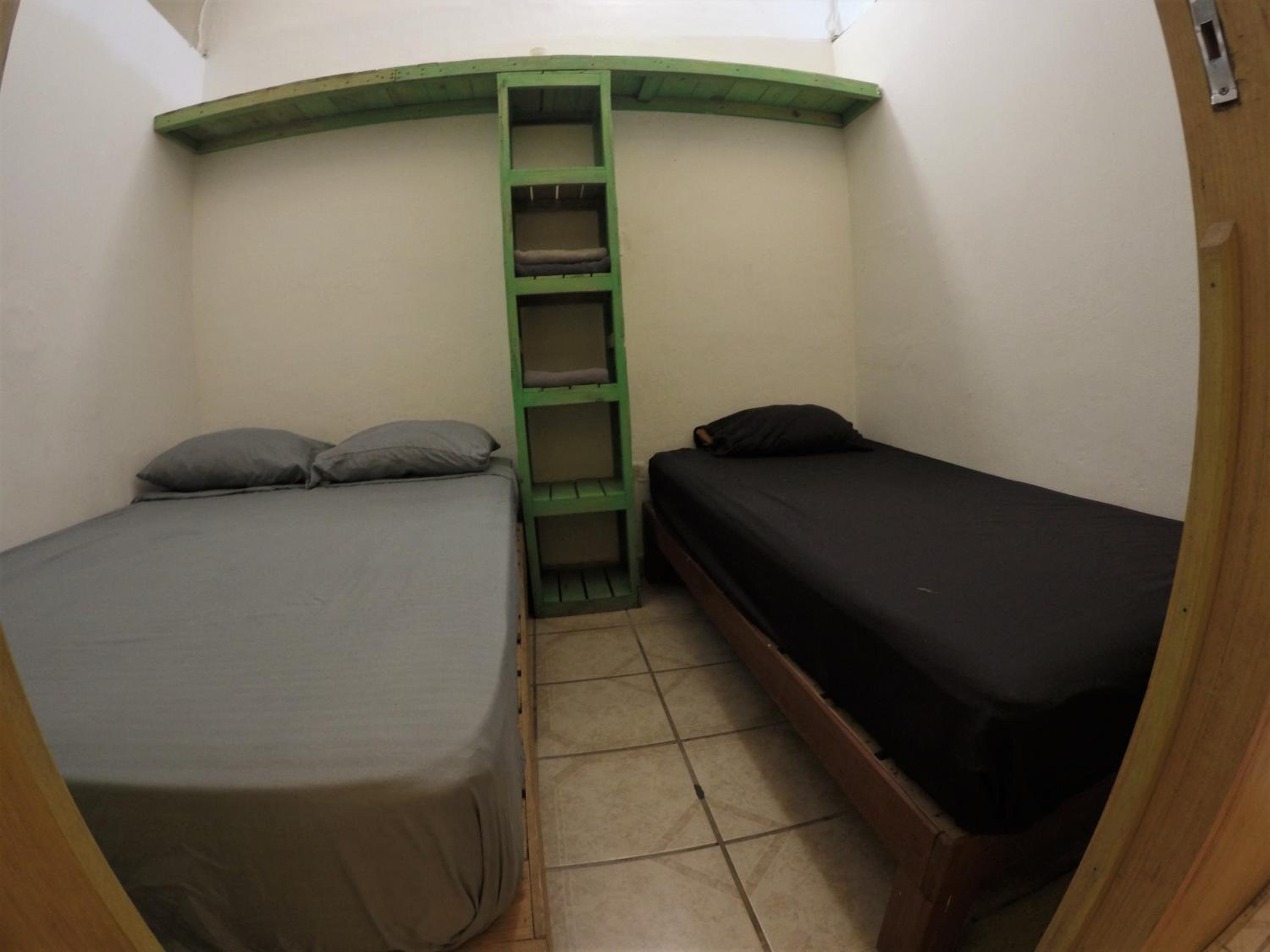Triple Room - Photo 16