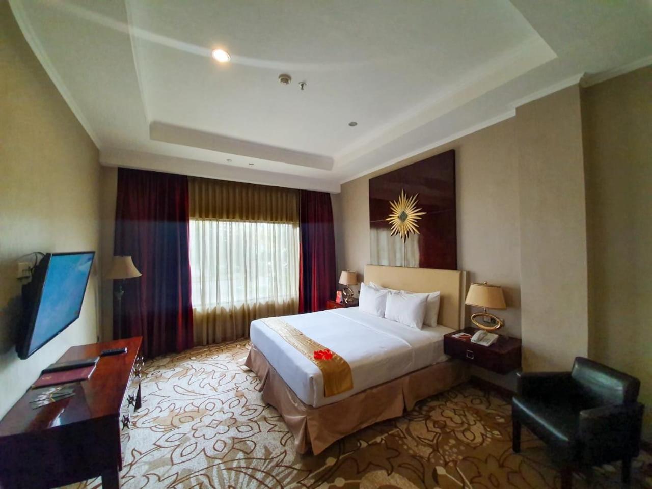 Deluxe Double Or Twin Room photo 1