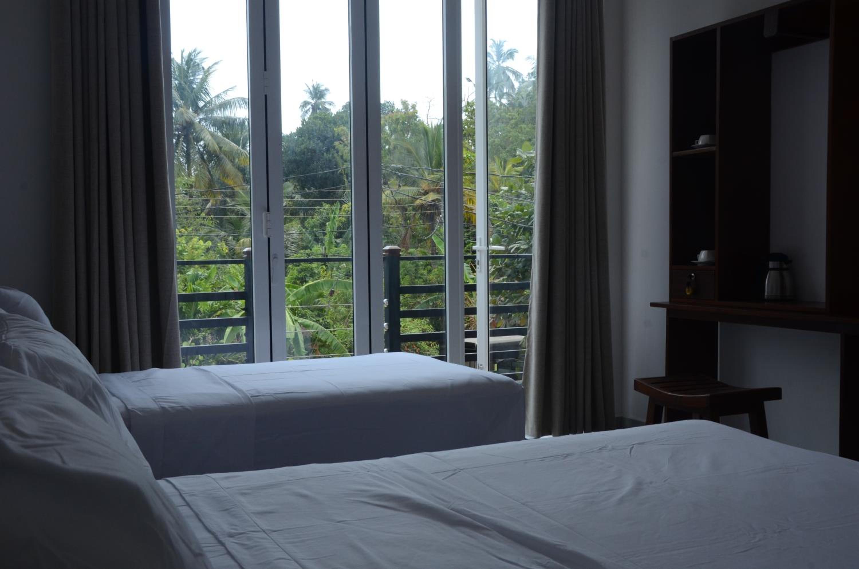 Luxury Triple Room photo 3