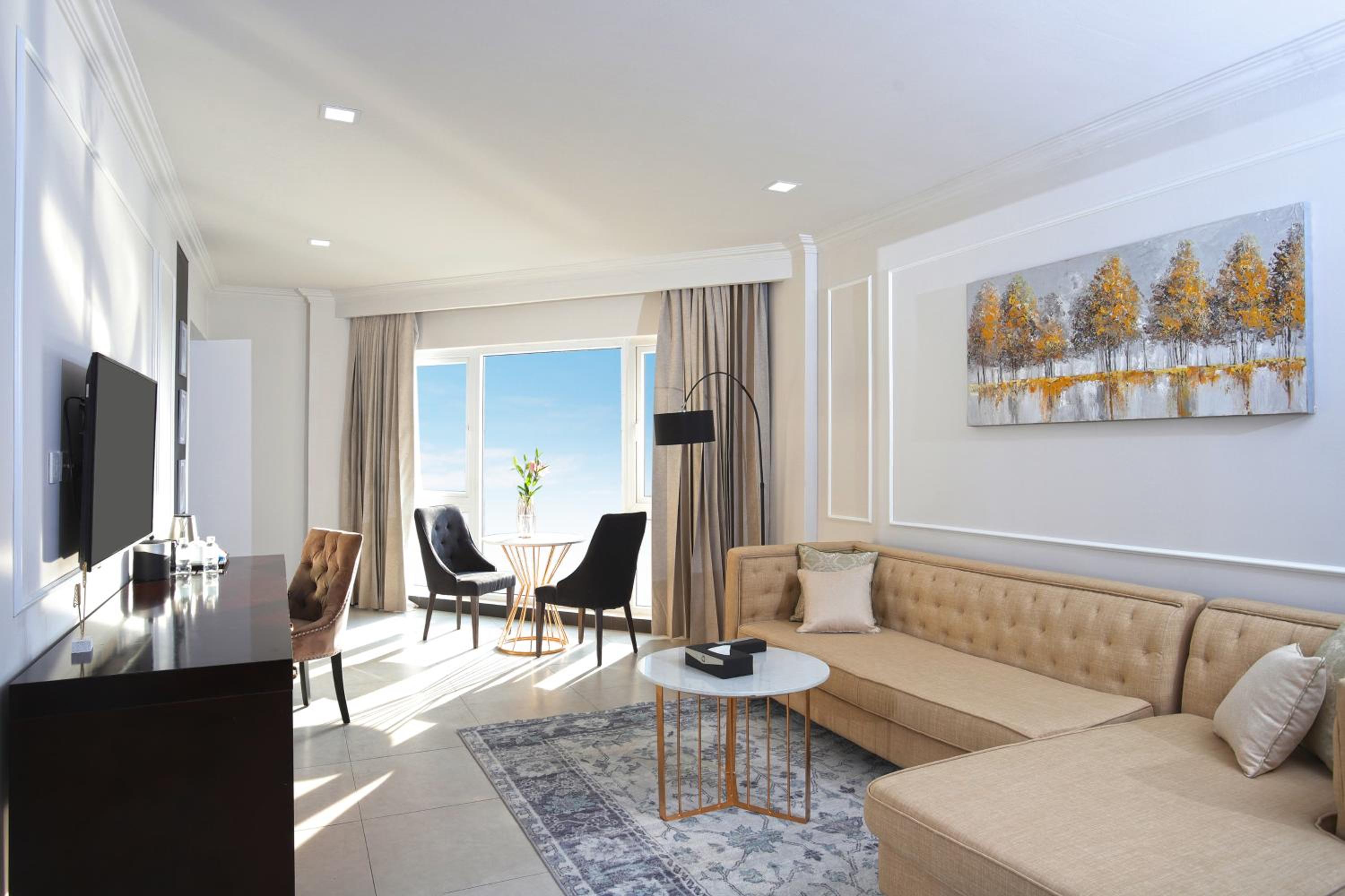 Suite Room Tower Building