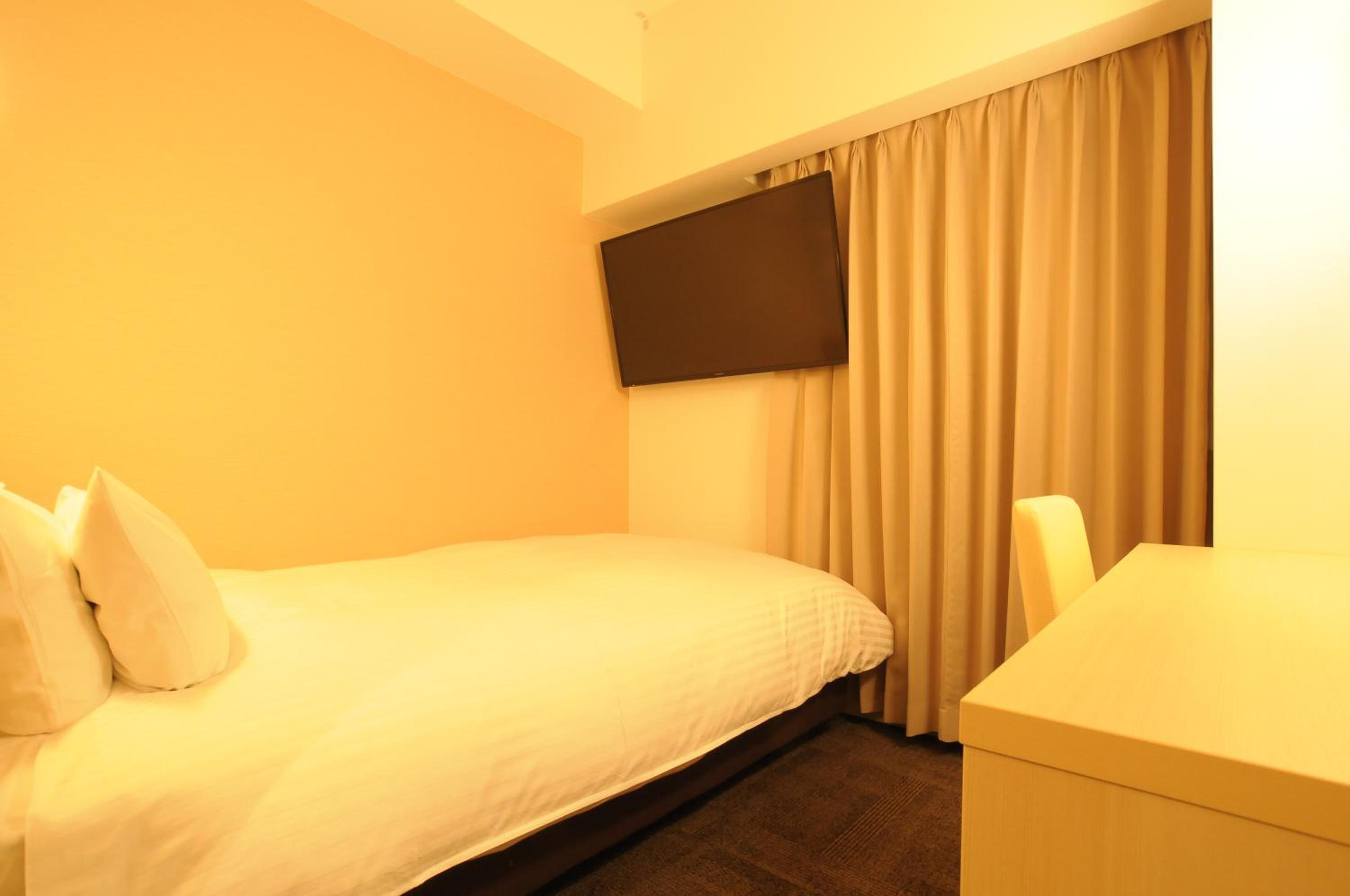 Economy Double Room - Non-Smoking - Photo 1