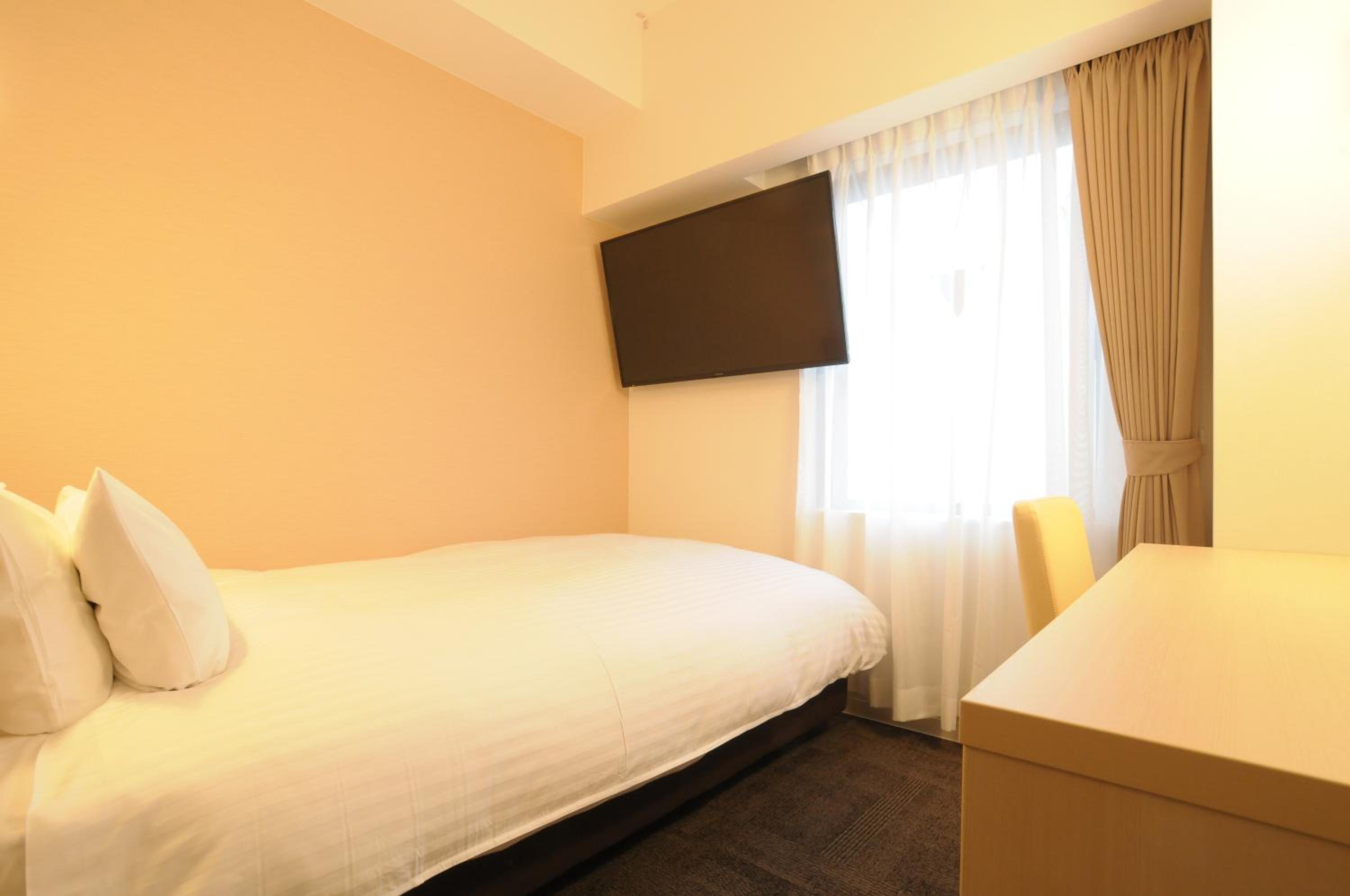 Single Room A - Non-Smoking photo 1
