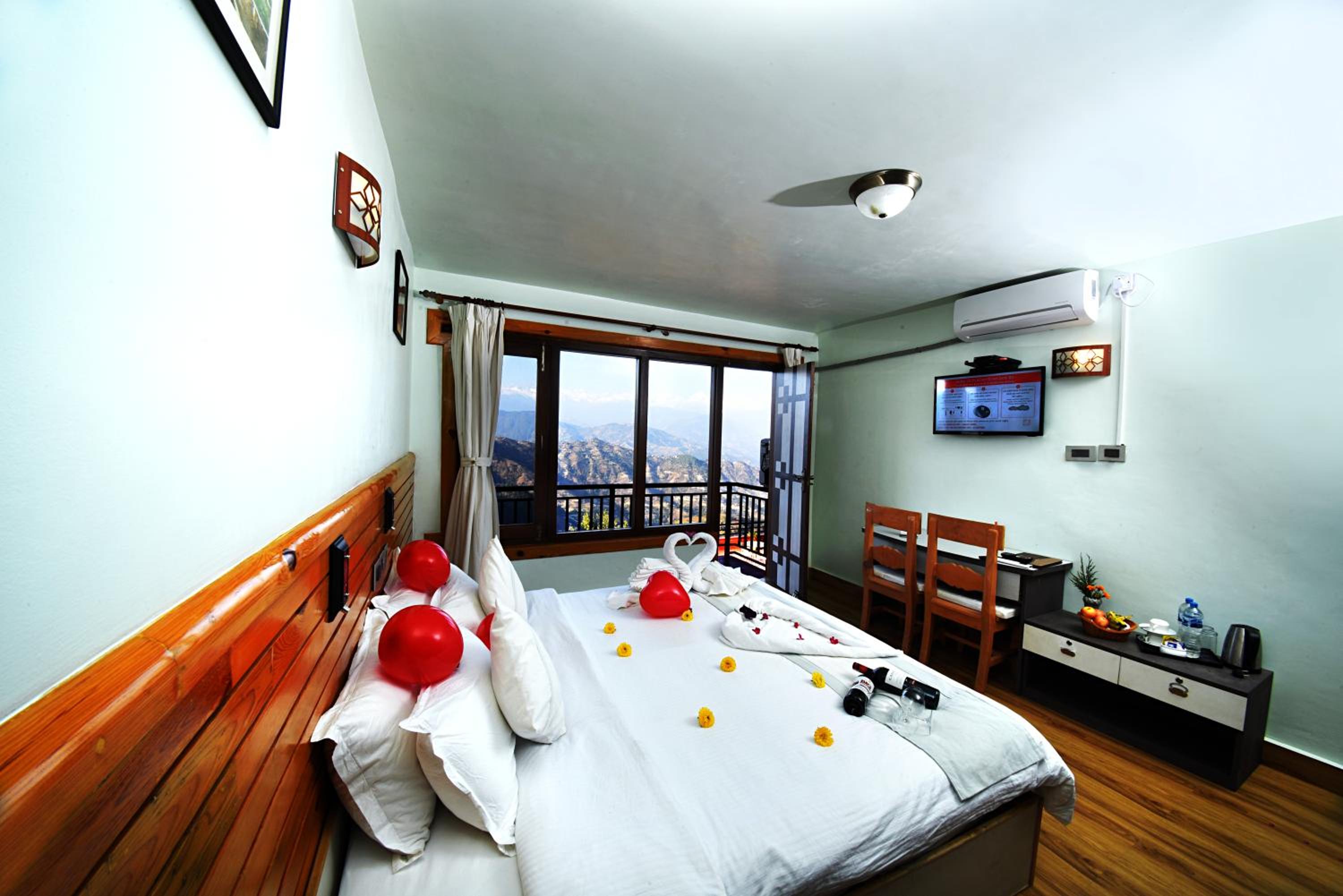 Deluxe Room - Photo 3